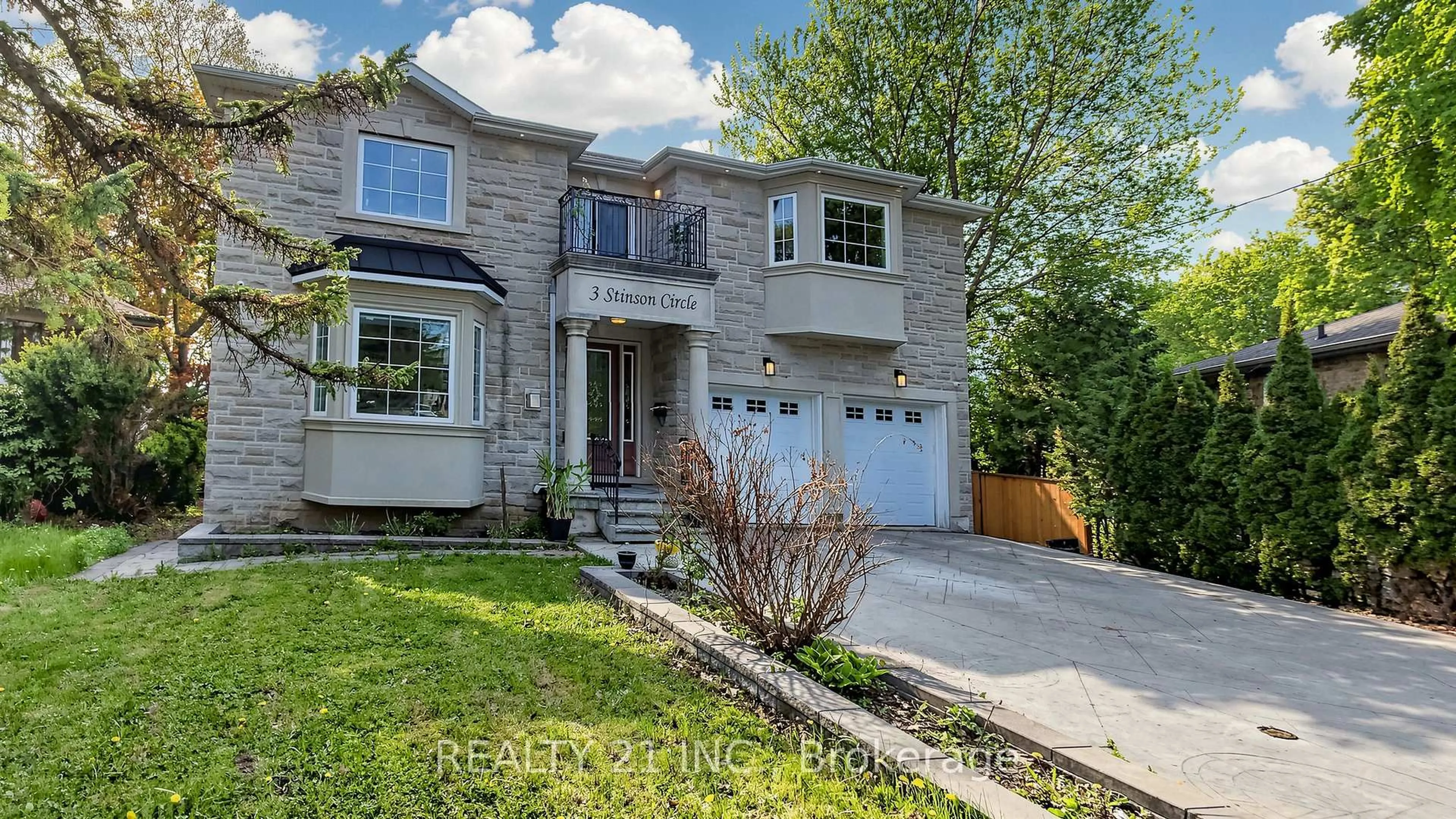 Home with brick exterior material, street for 3 Stinson Circ, Toronto Ontario M4B 2Y7