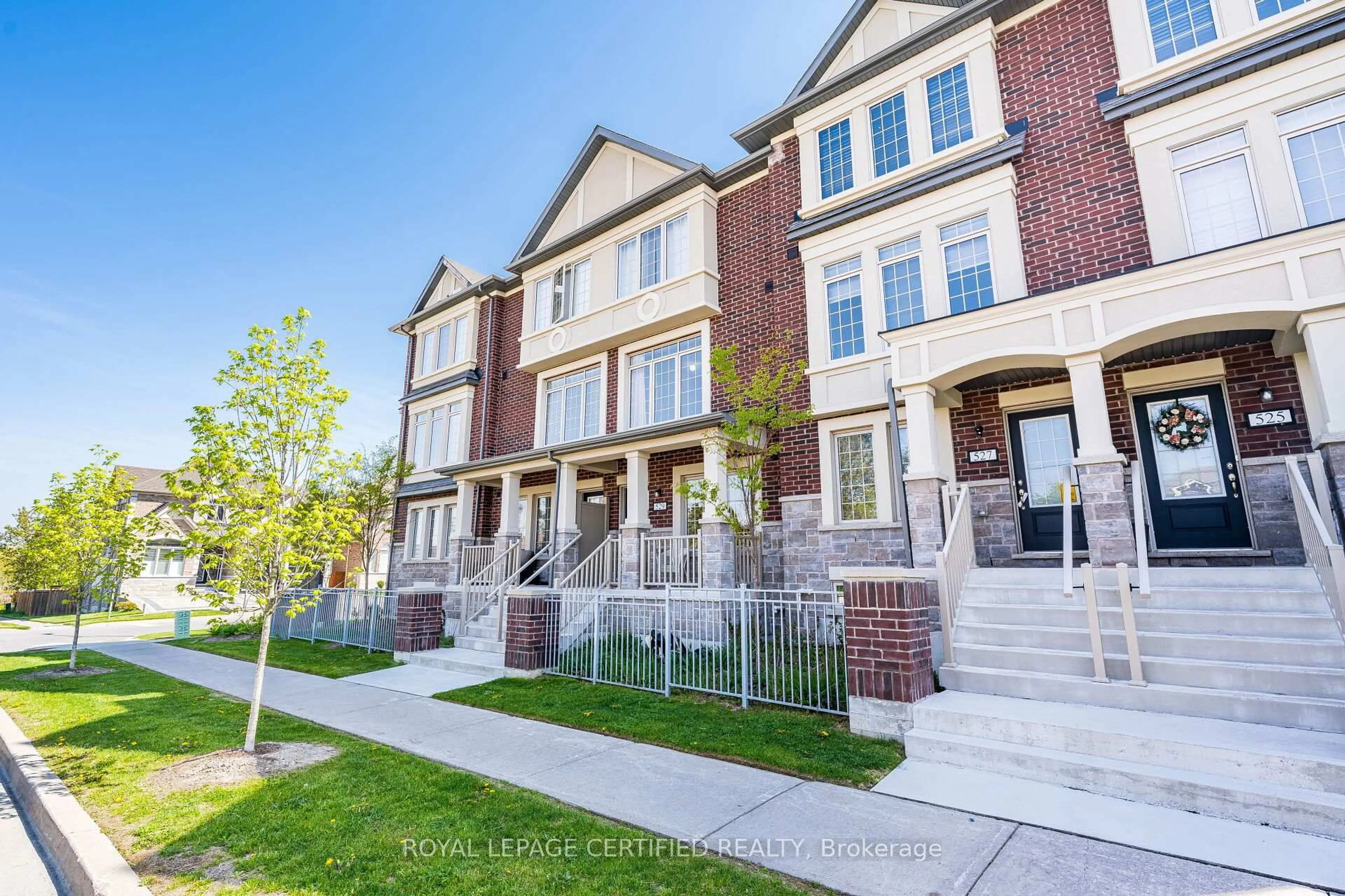 Home with brick exterior material, street for 529 Old Harwood Ave, Ajax Ontario L1Z 0V2