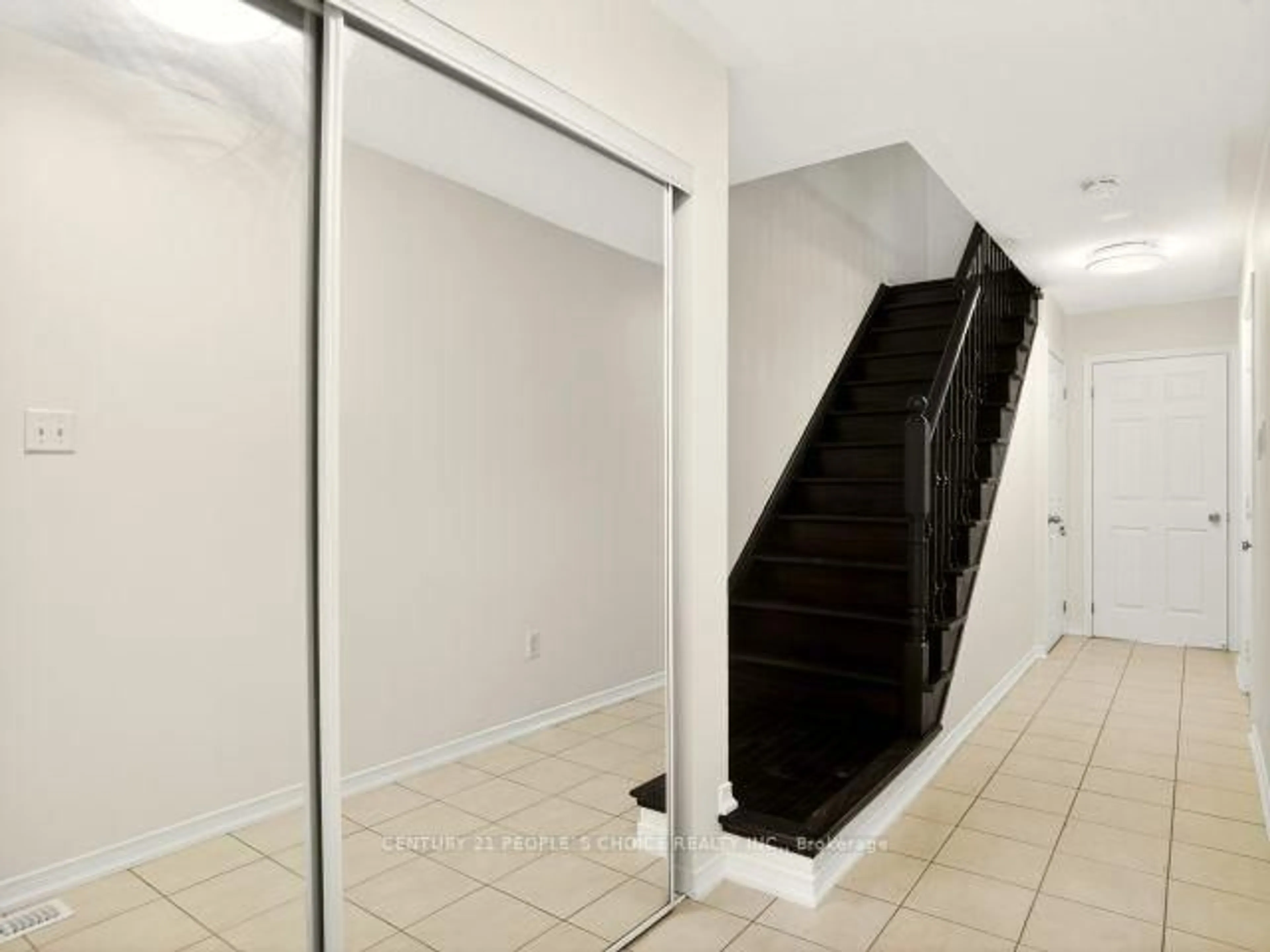 Unknown for 107 National St, Toronto Ontario M1M 0A3