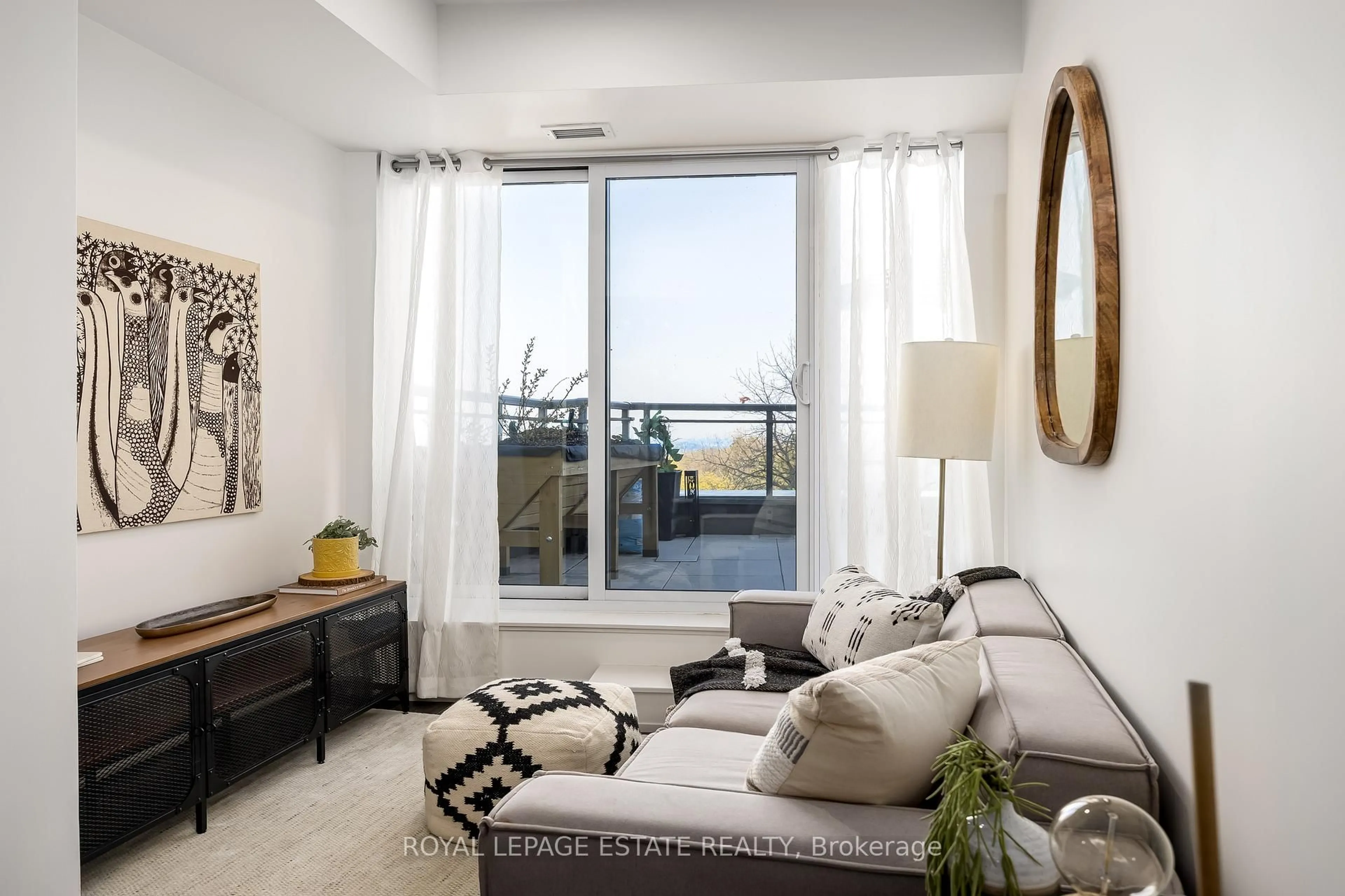 Living room with furniture, unknown for 90 Glen Everest Rd #611, Toronto Ontario M1N 0C3