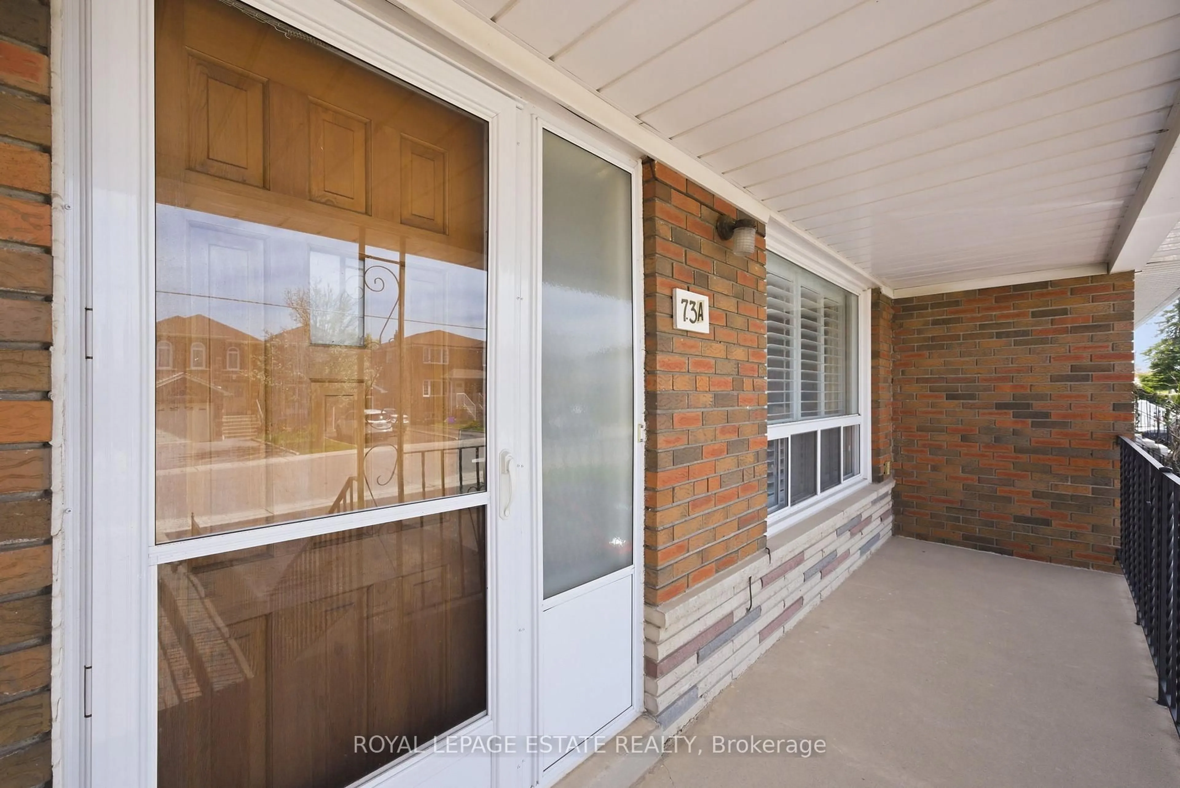Unknown for 73A North Bonnington Ave, Toronto Ontario M1K 1X5