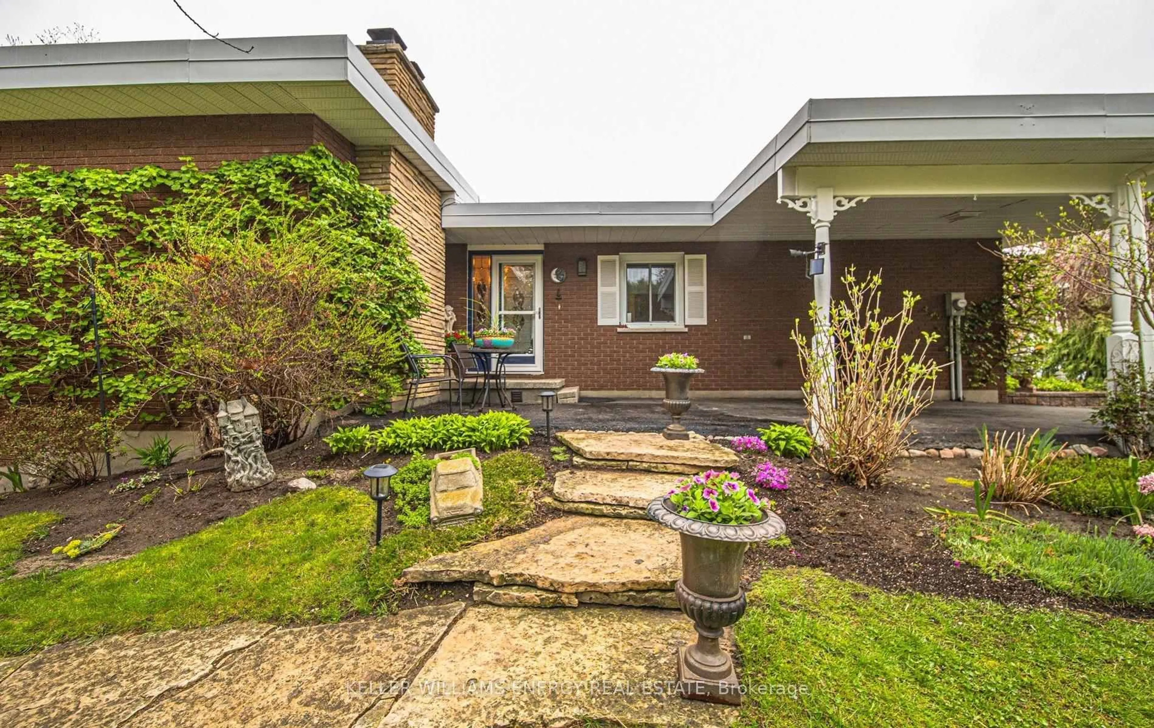Unknown for 2640 Prestonvale Rd, Clarington Ontario L1E 2R9