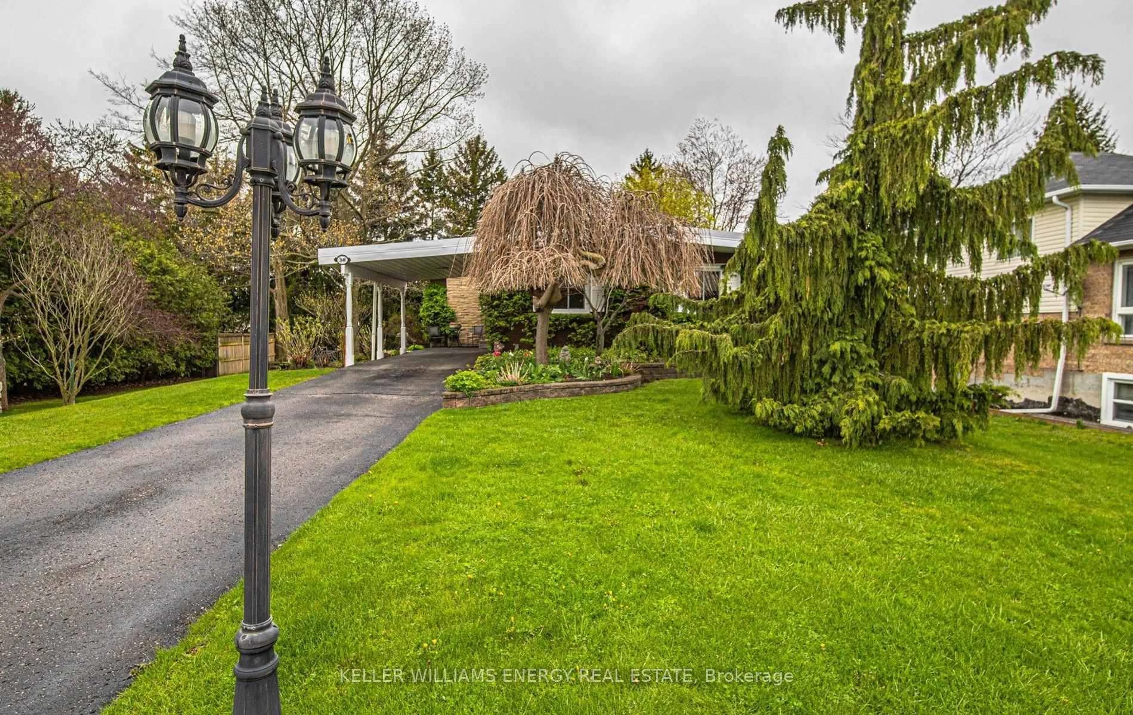 Patio, street for 2640 Prestonvale Rd, Clarington Ontario L1E 2R9