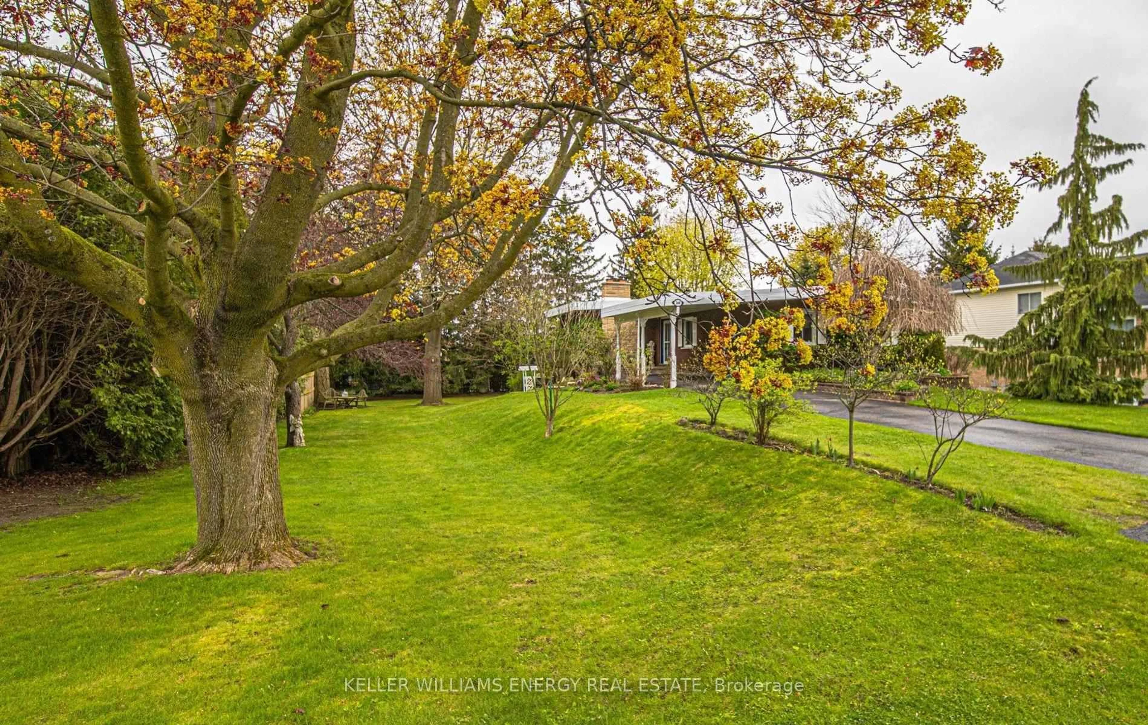 A pic from outside/outdoor area/front of a property/back of a property/a pic from drone, unknown for 2640 Prestonvale Rd, Clarington Ontario L1E 2R9
