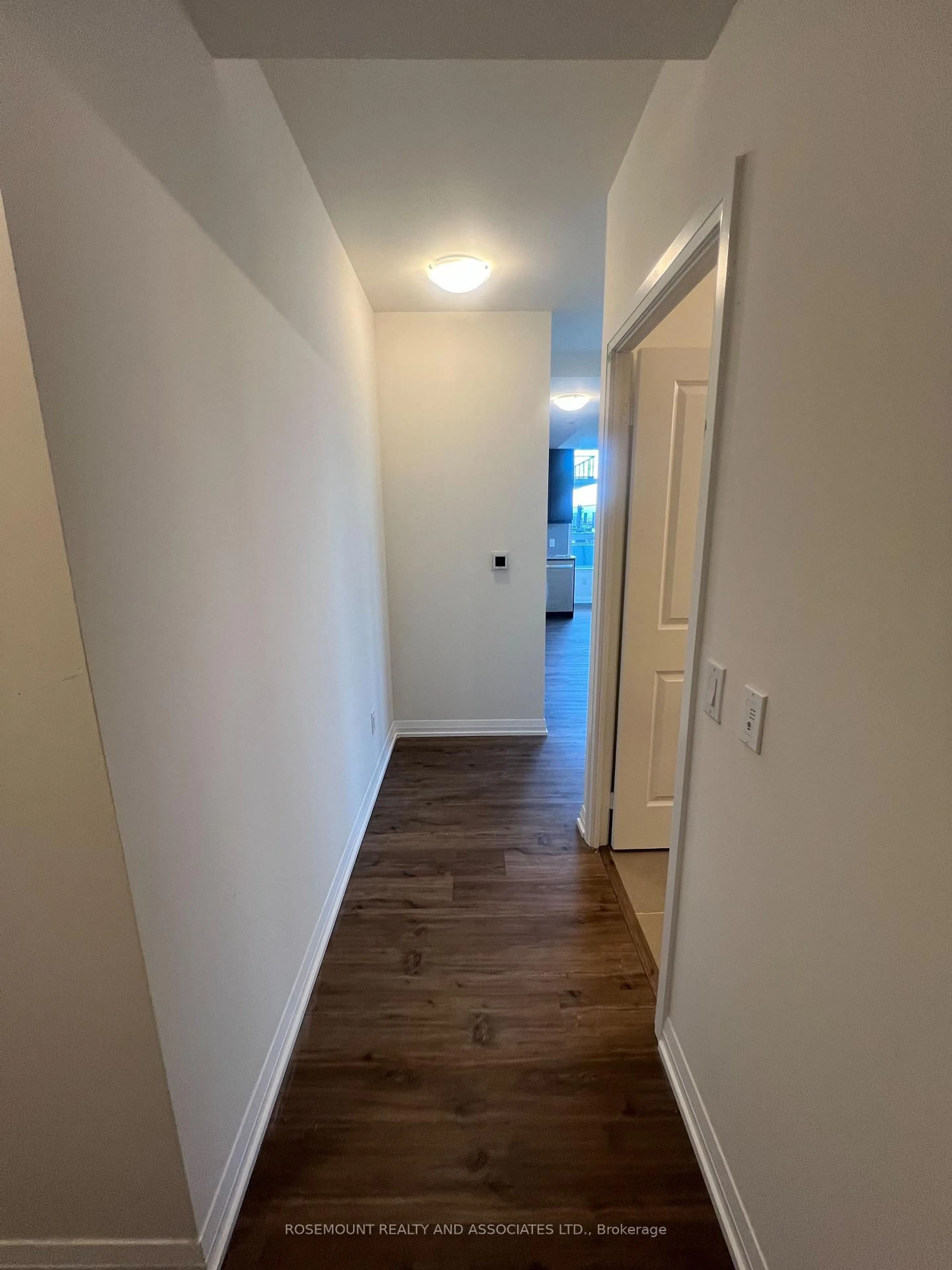 A pic of a room for 3270 Sheppard Ave #1029, Toronto Ontario M1T 0B3