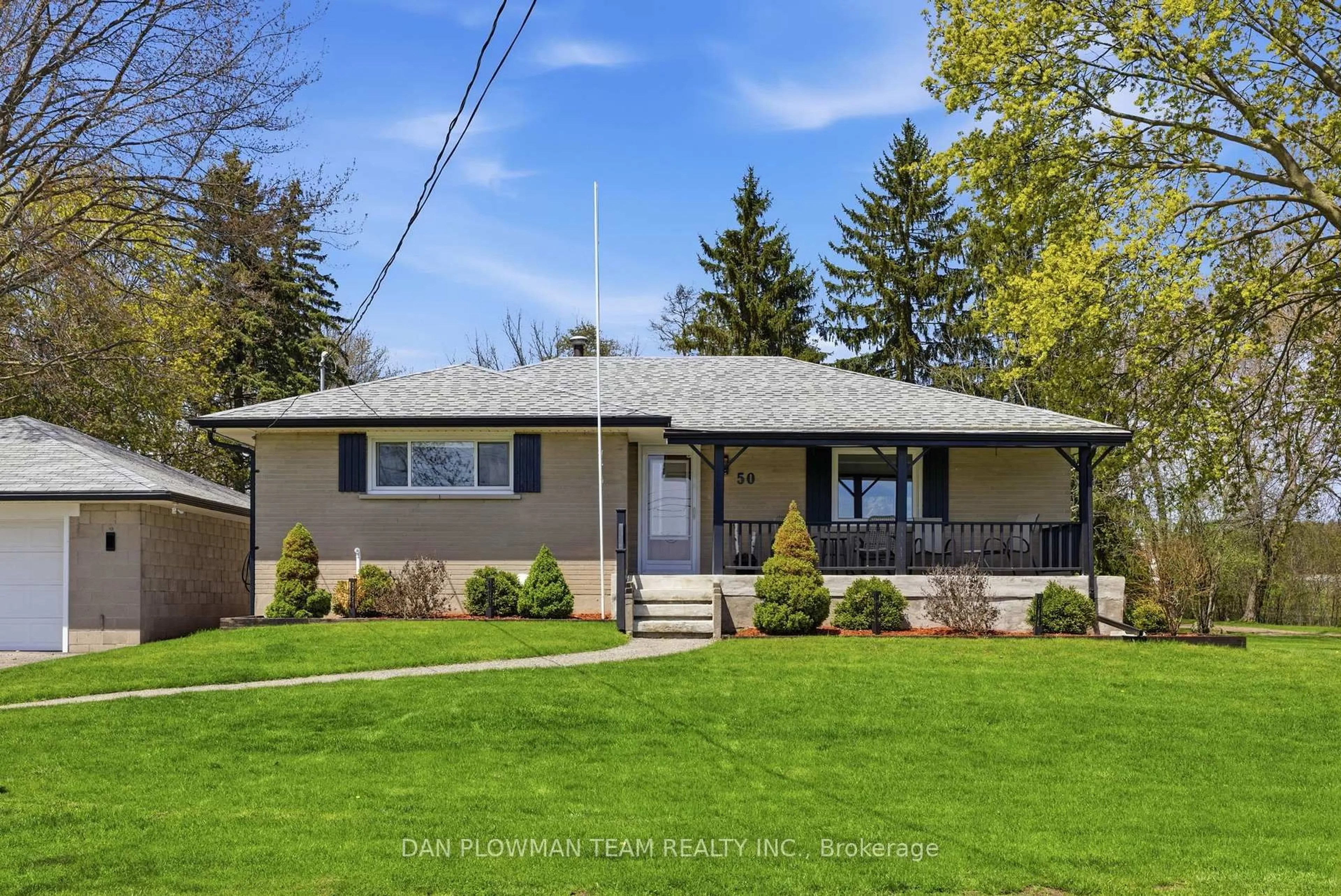 Home with vinyl exterior material, street for 50 Centreview St, Clarington Ontario L1C 2Y3