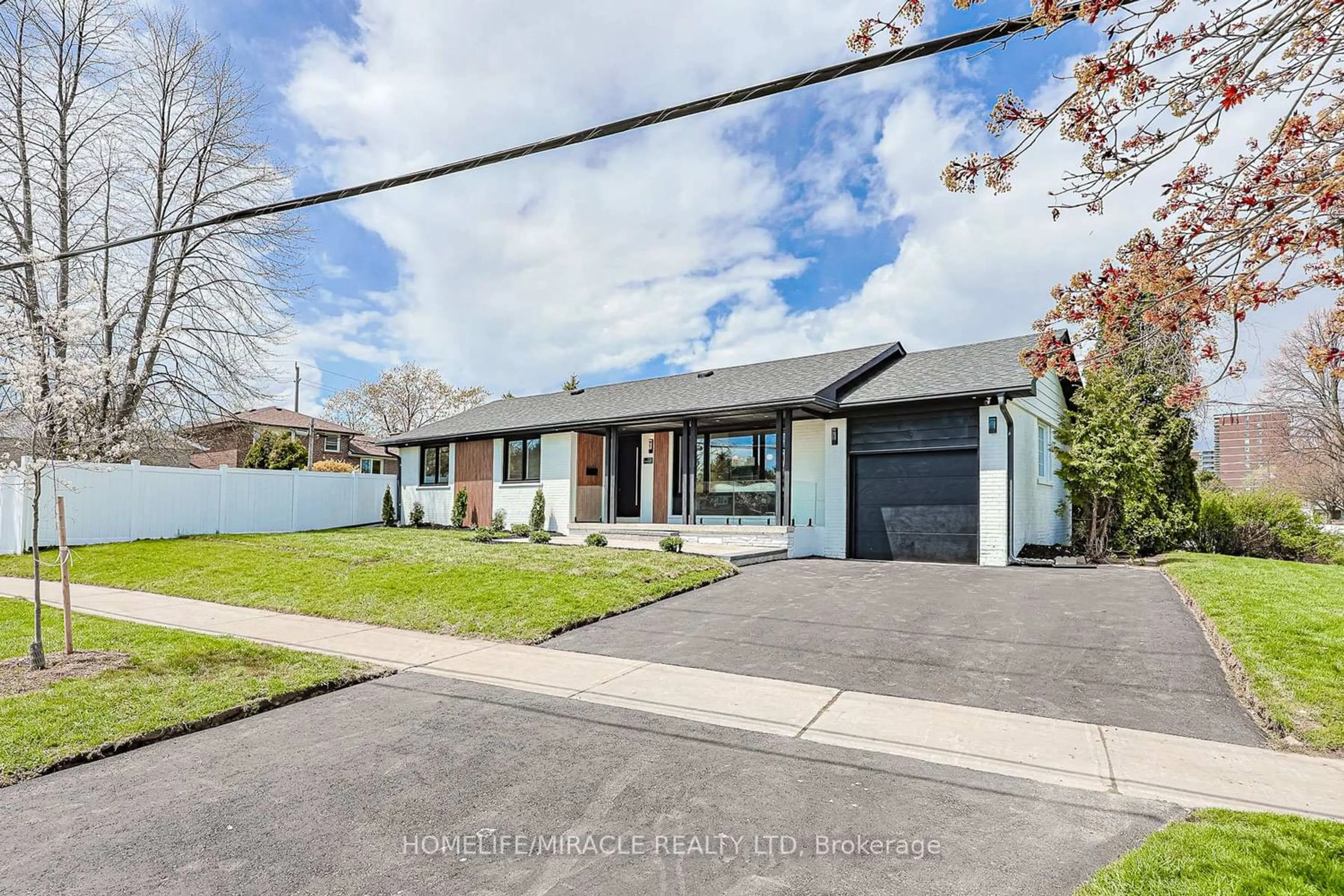 Home with brick exterior material, street for 158 Cass Ave, Toronto Ontario M1T 2B7