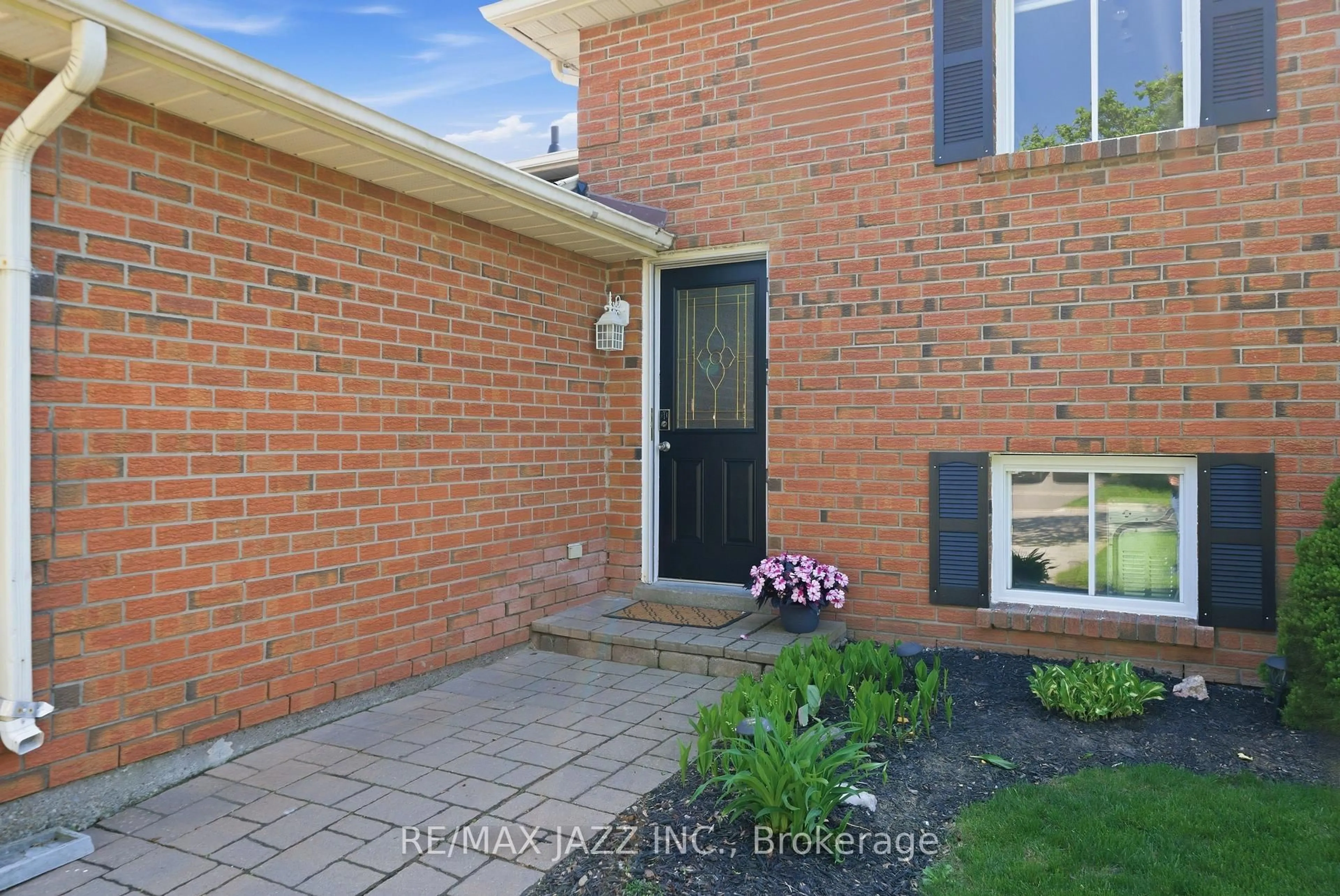Unknown for 50 Hartsfield Dr, Clarington Ontario L1E 1L8