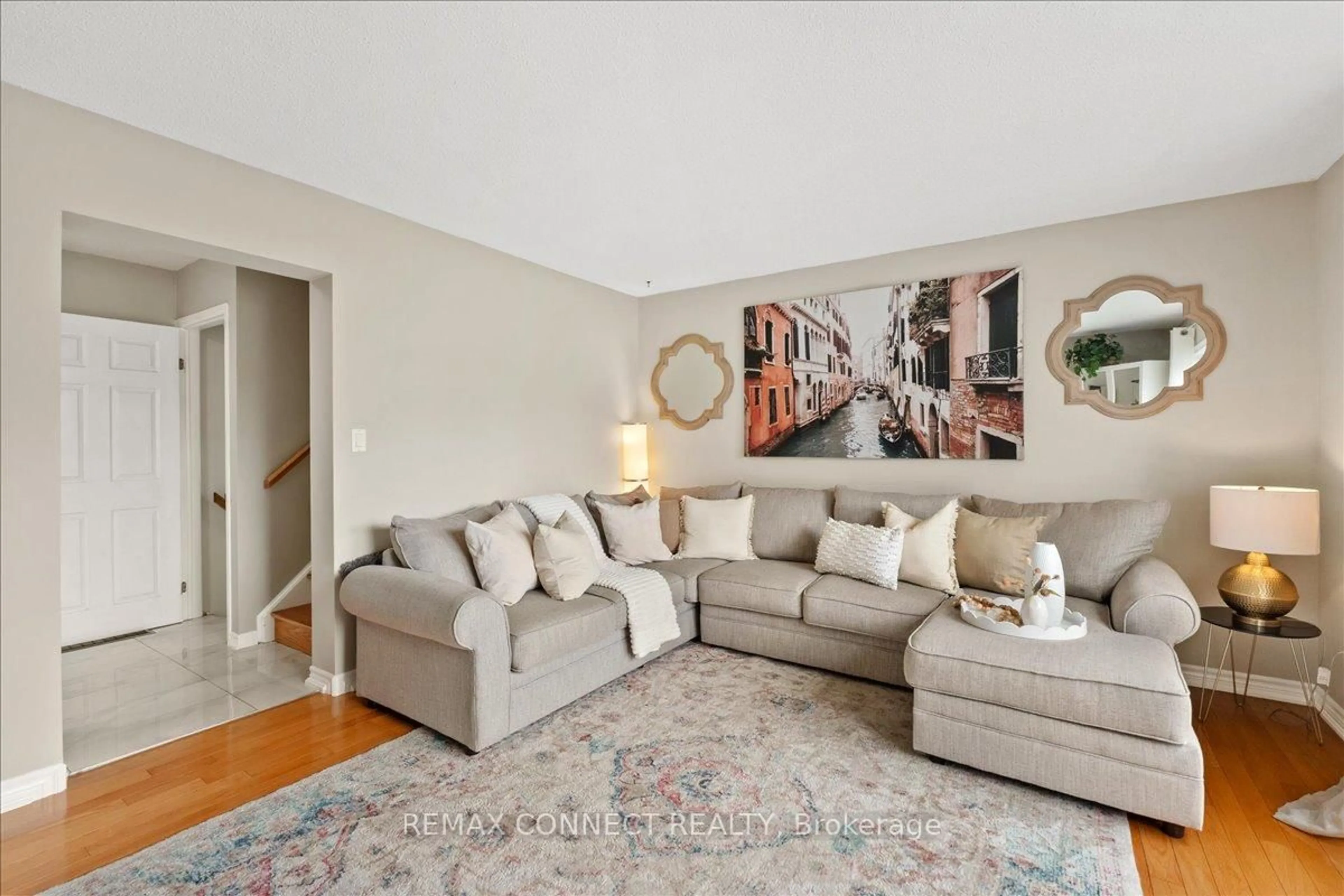 Living room with furniture, unknown for 112 Londonderry St, Oshawa Ontario L1J 6Z3