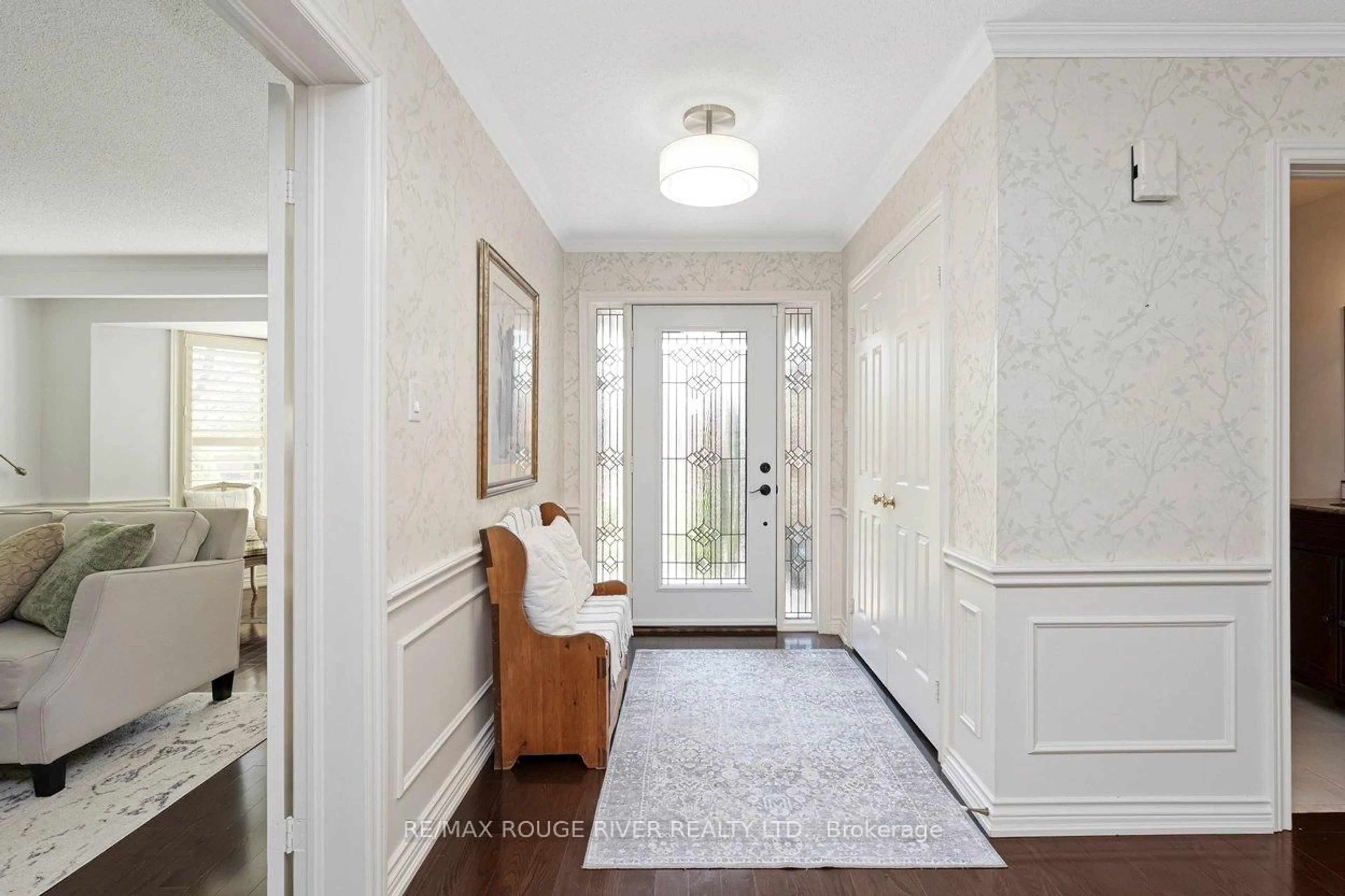 Indoor entryway for 1 Brigadier Pl, Toronto Ontario M1C 3G1