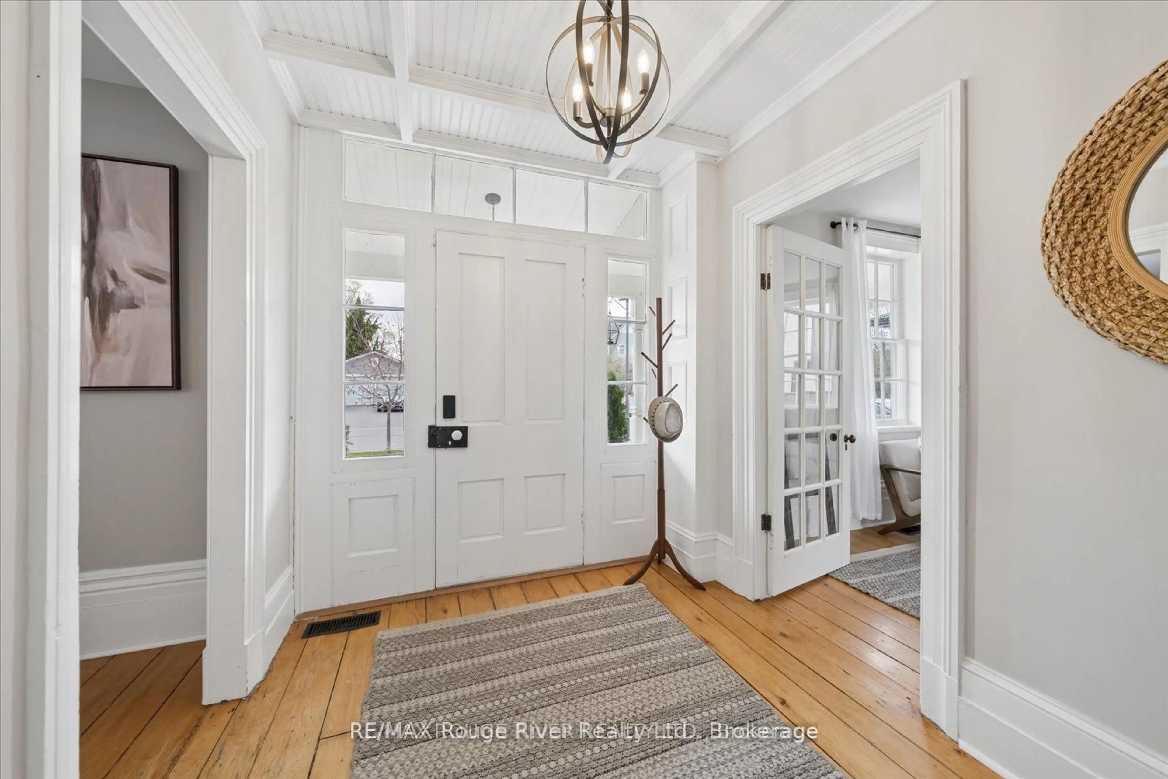 Indoor entryway for 63 Downey Dr, Whitby Ontario L1M 1J2