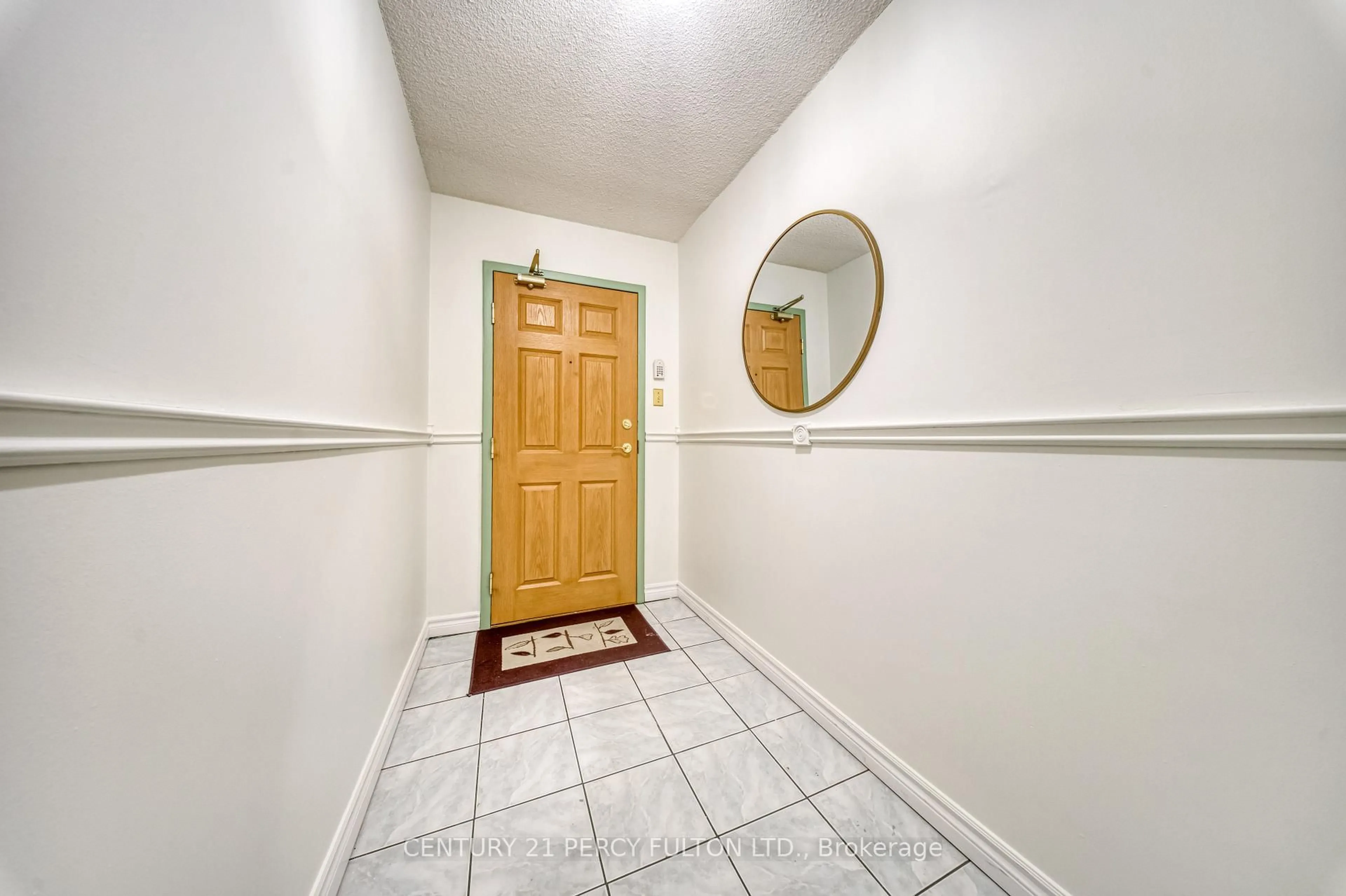 Indoor entryway for 2 Westney Rd #1004, Ajax Ontario L1T 3H3