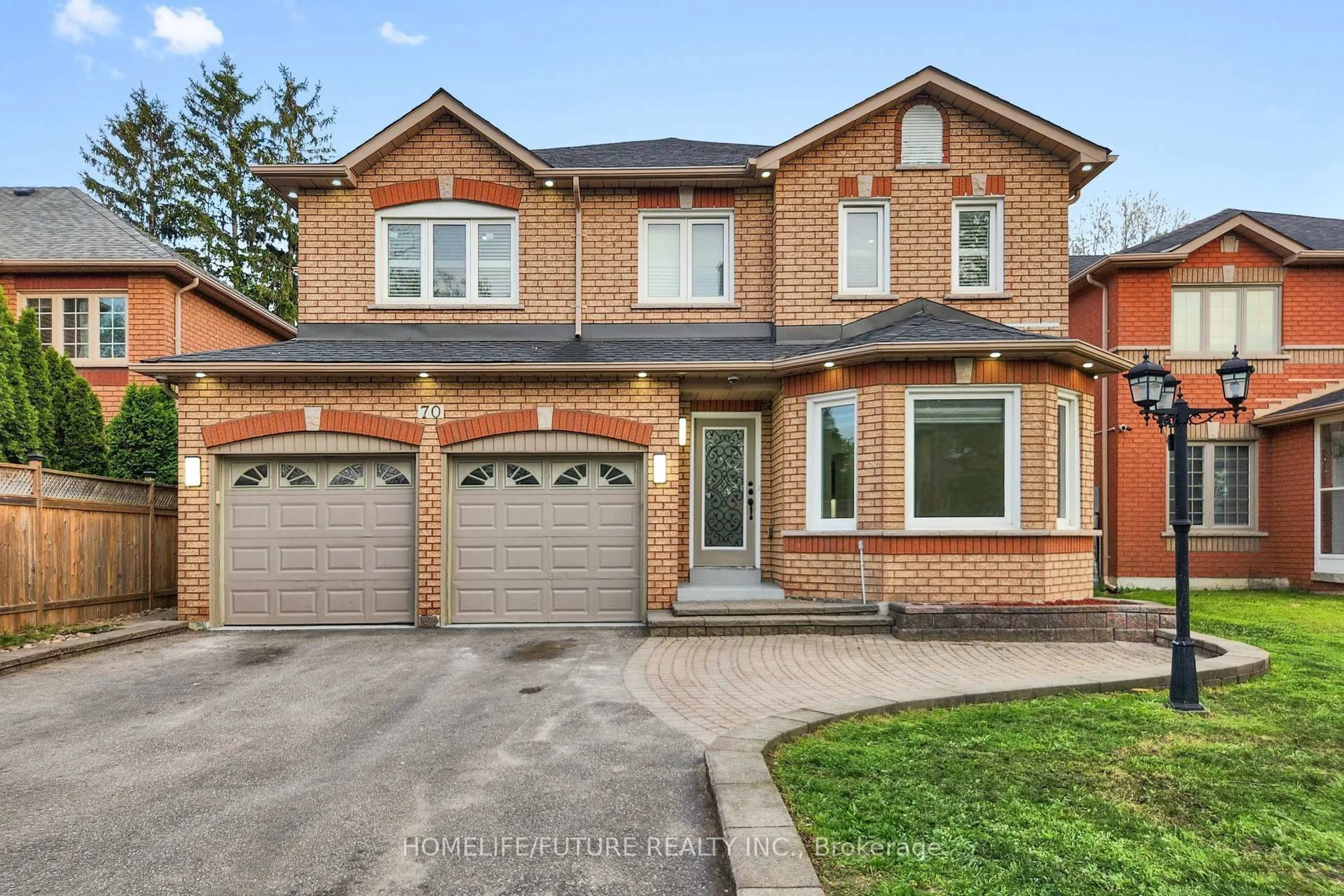 Home with brick exterior material, street for 70 Challenger Crt, Toronto Ontario M1C 4C4