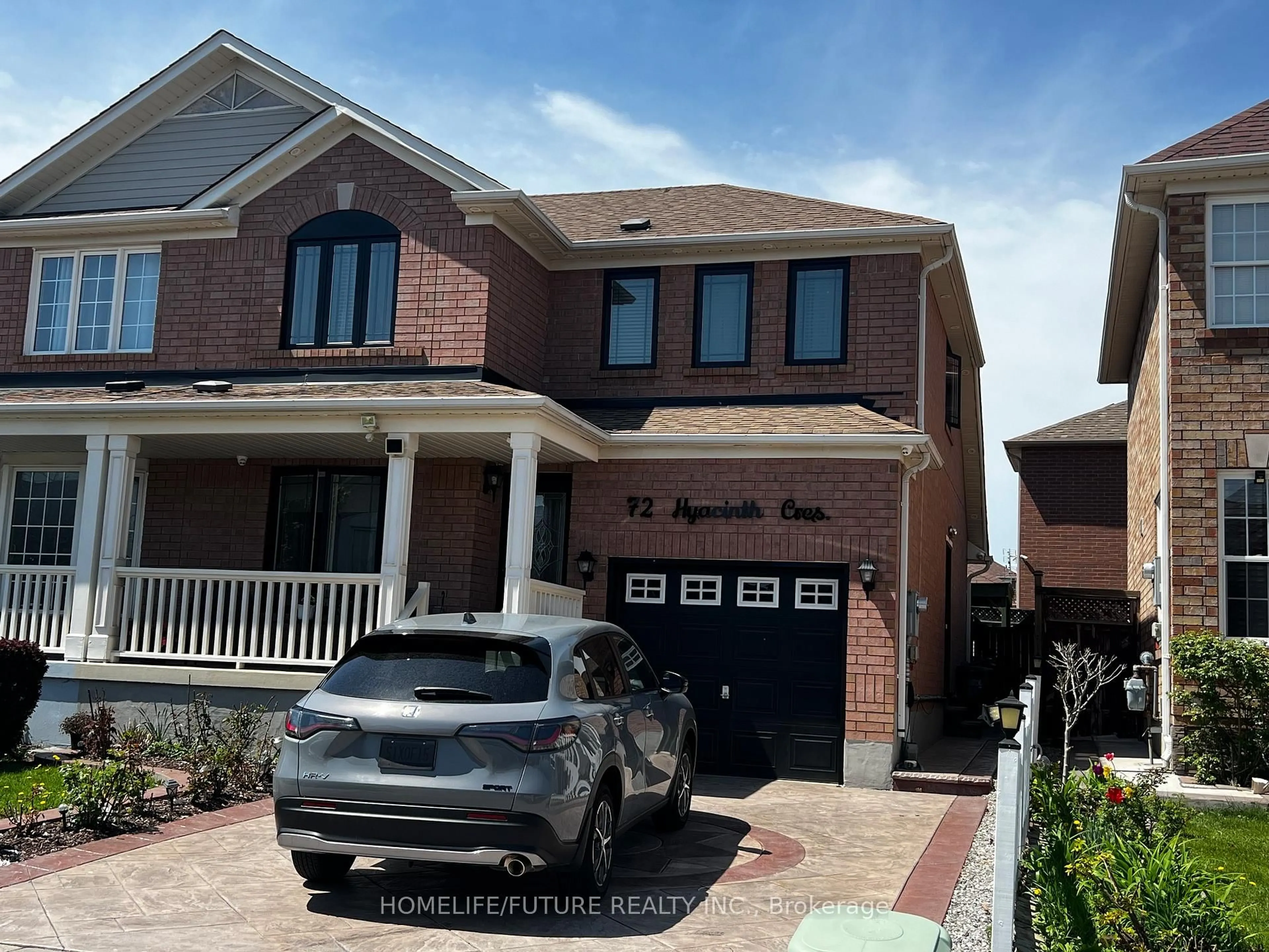 Home with brick exterior material, street for 72 Hyacinth Cres, Toronto Ontario M1X 1W7
