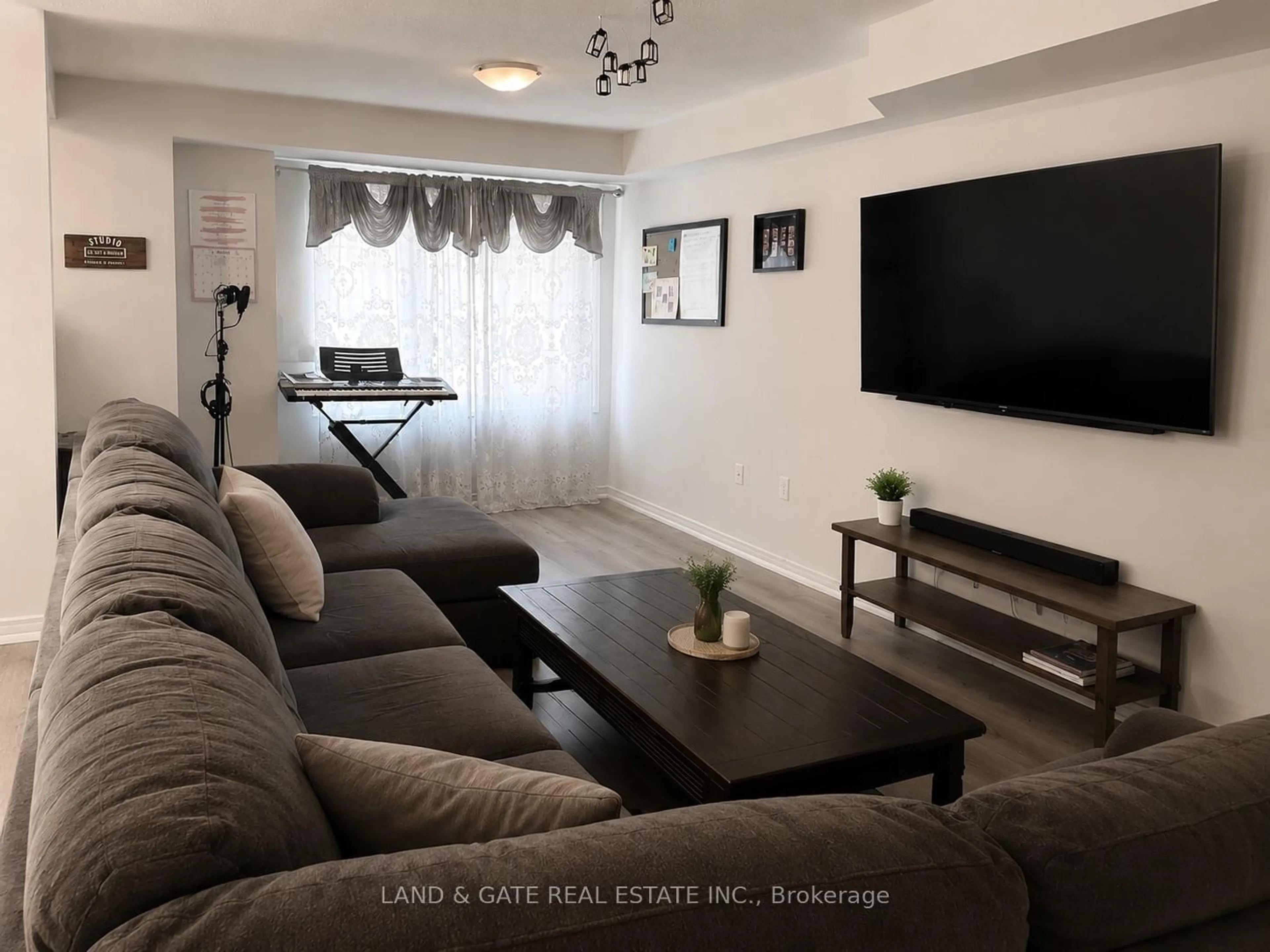 Living room with furniture, unknown for 2488 Bromus Path, Oshawa Ontario L1L 0K7