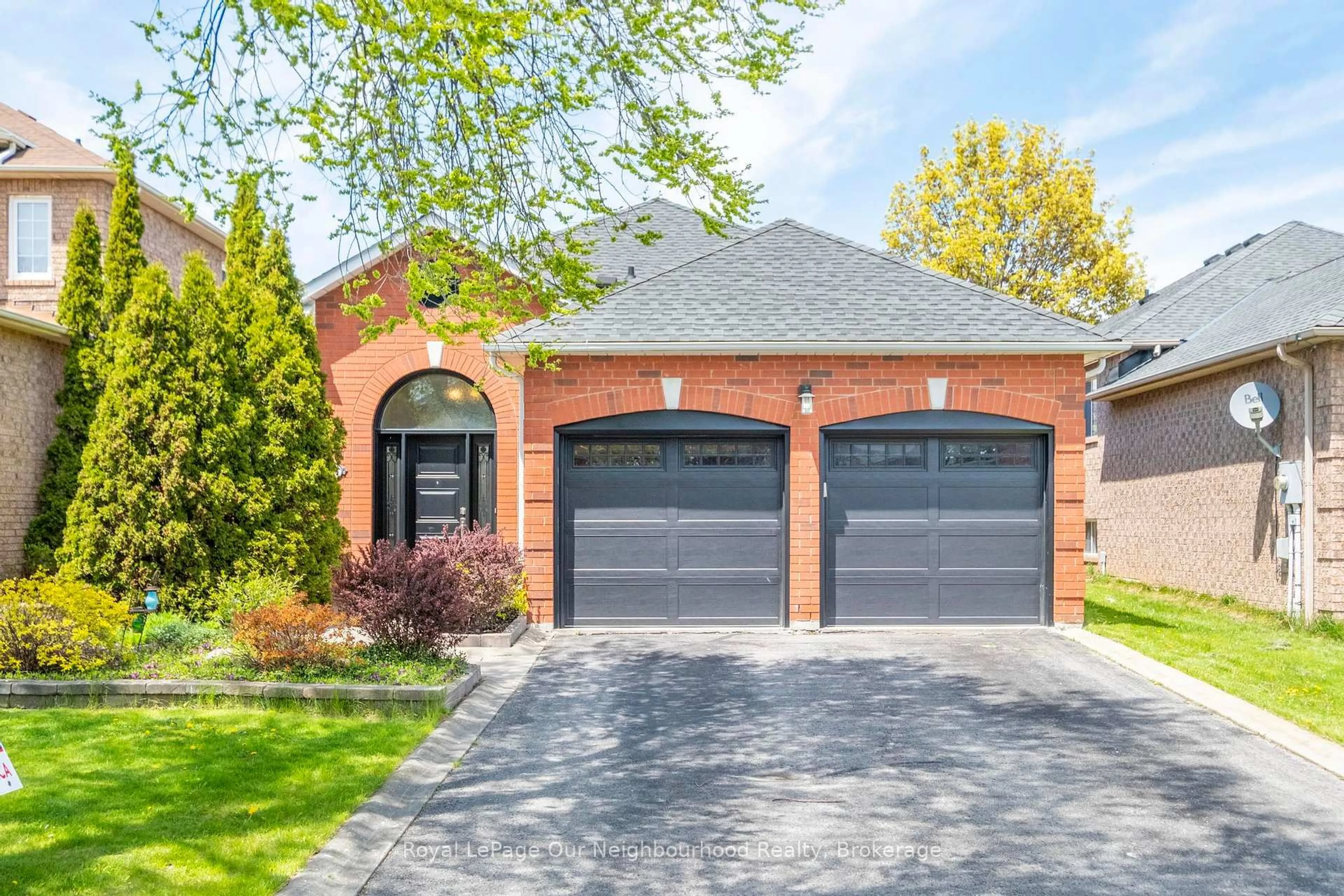 Home with brick exterior material, street for 105 Parnell Cres, Whitby Ontario L1R 1X1