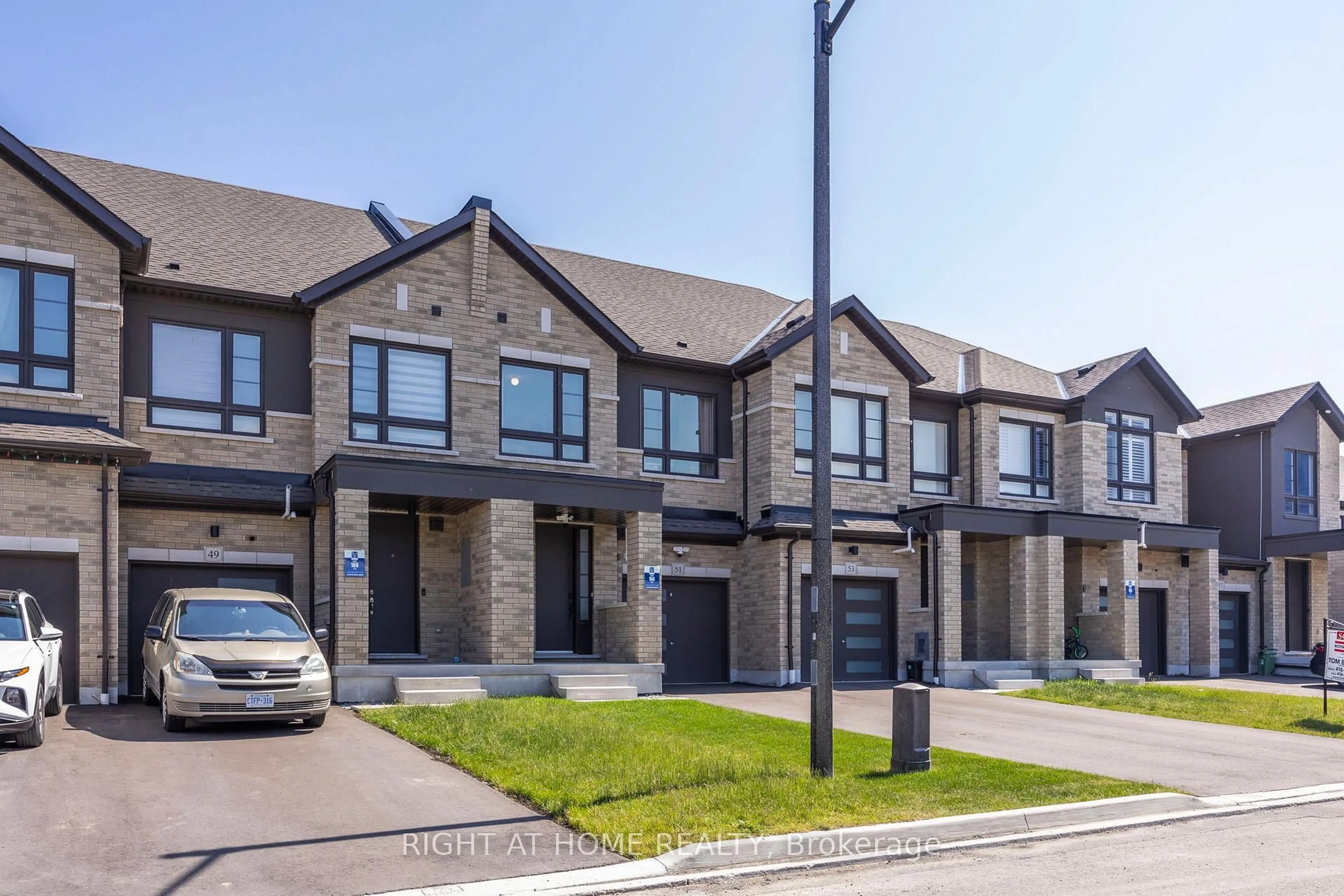 Home with brick exterior material, street for 51 Peter Hogg Crt, Whitby Ontario L1P 0N2