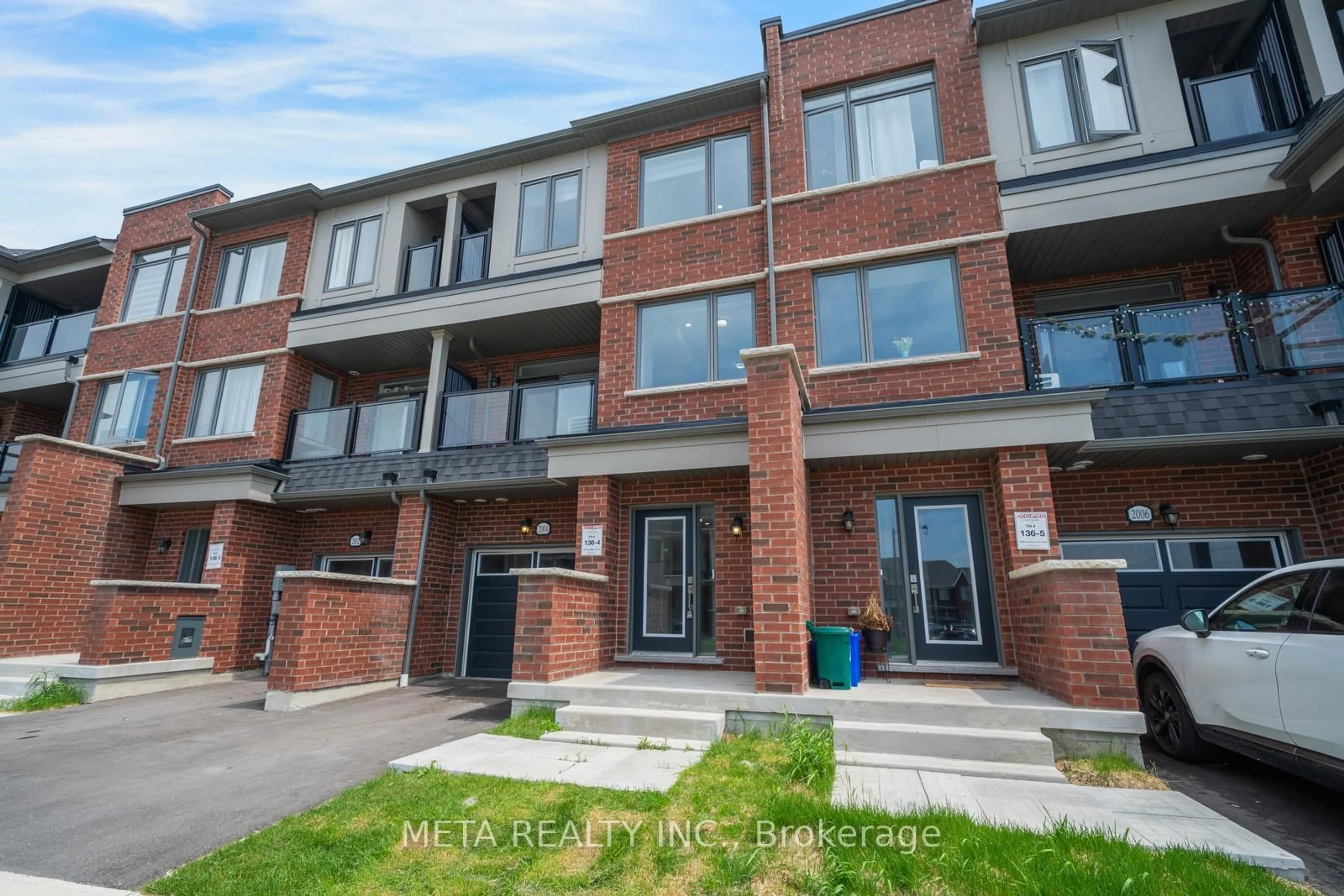 A pic from outside/outdoor area/front of a property/back of a property/a pic from drone, unknown for 2004 Cameron Lott Cres, Oshawa Ontario L1L 0S1