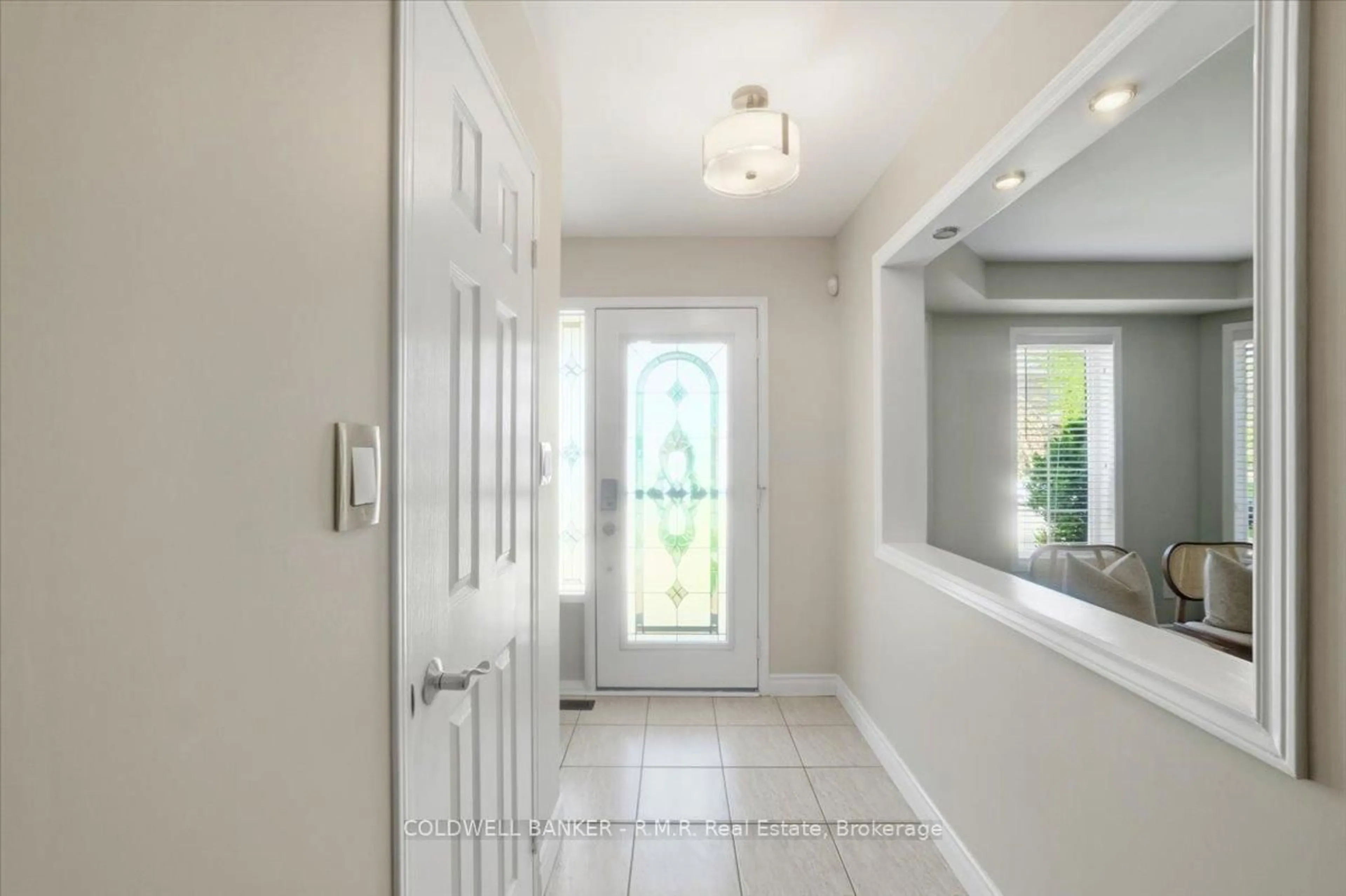 Indoor entryway for 45 Angier Cres, Ajax Ontario L1S 7R8