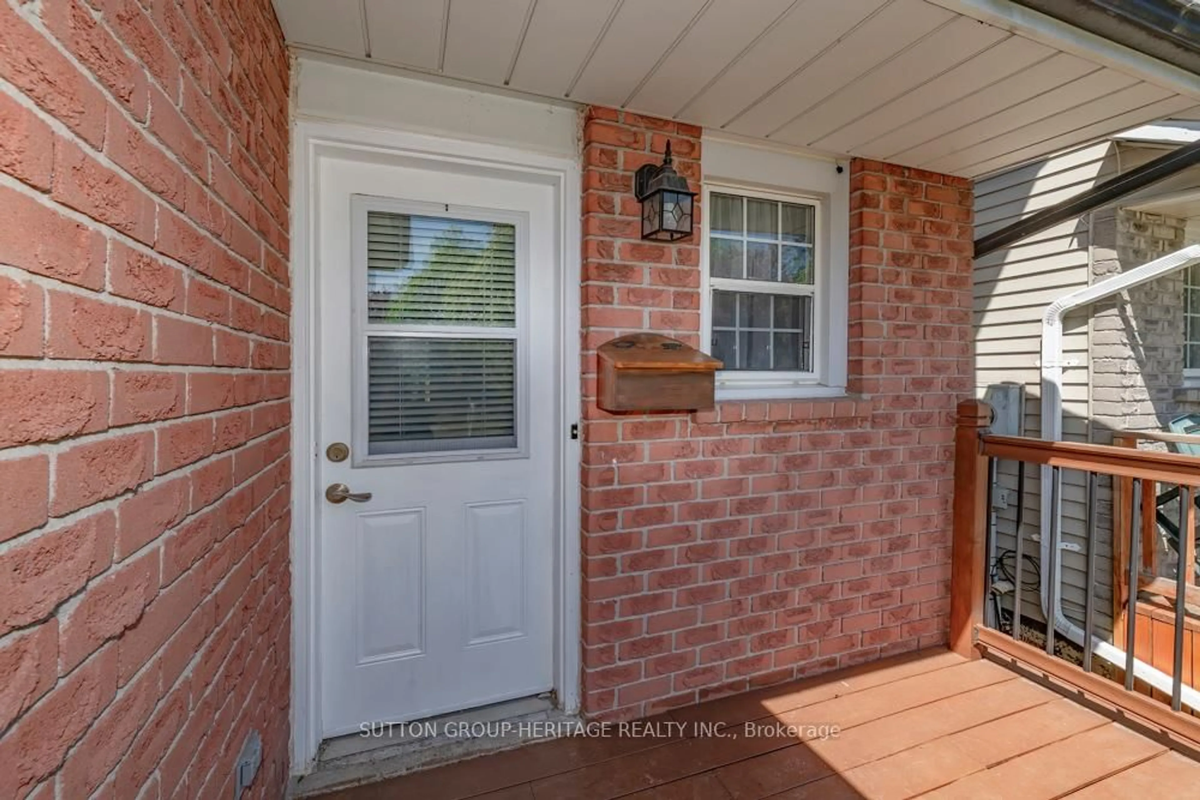Unknown for 1418 Palmetto Dr, Oshawa Ontario L1K 1N2