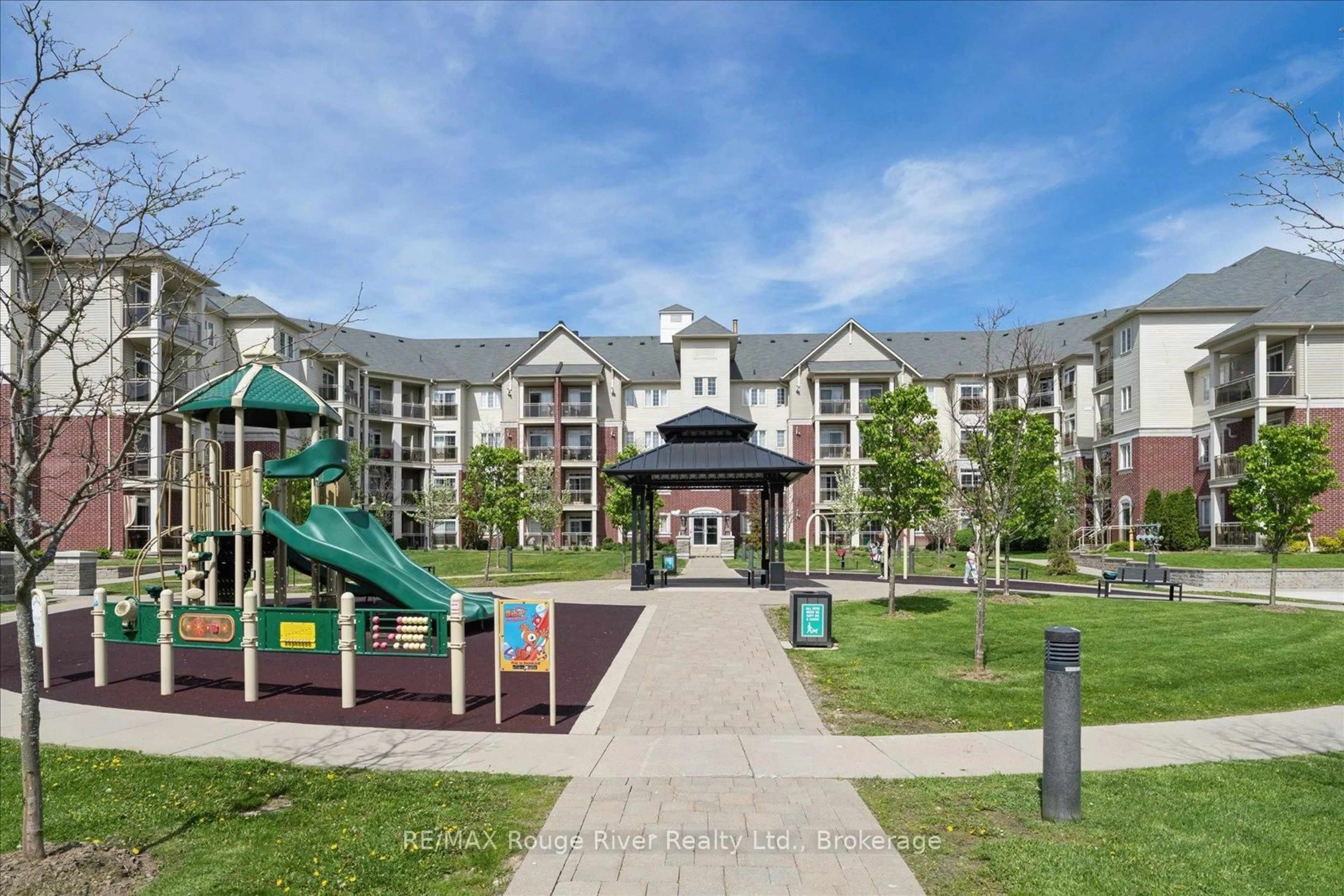 Unknown for 84 Aspen Springs Dr #124, Clarington Ontario L1C 0V3