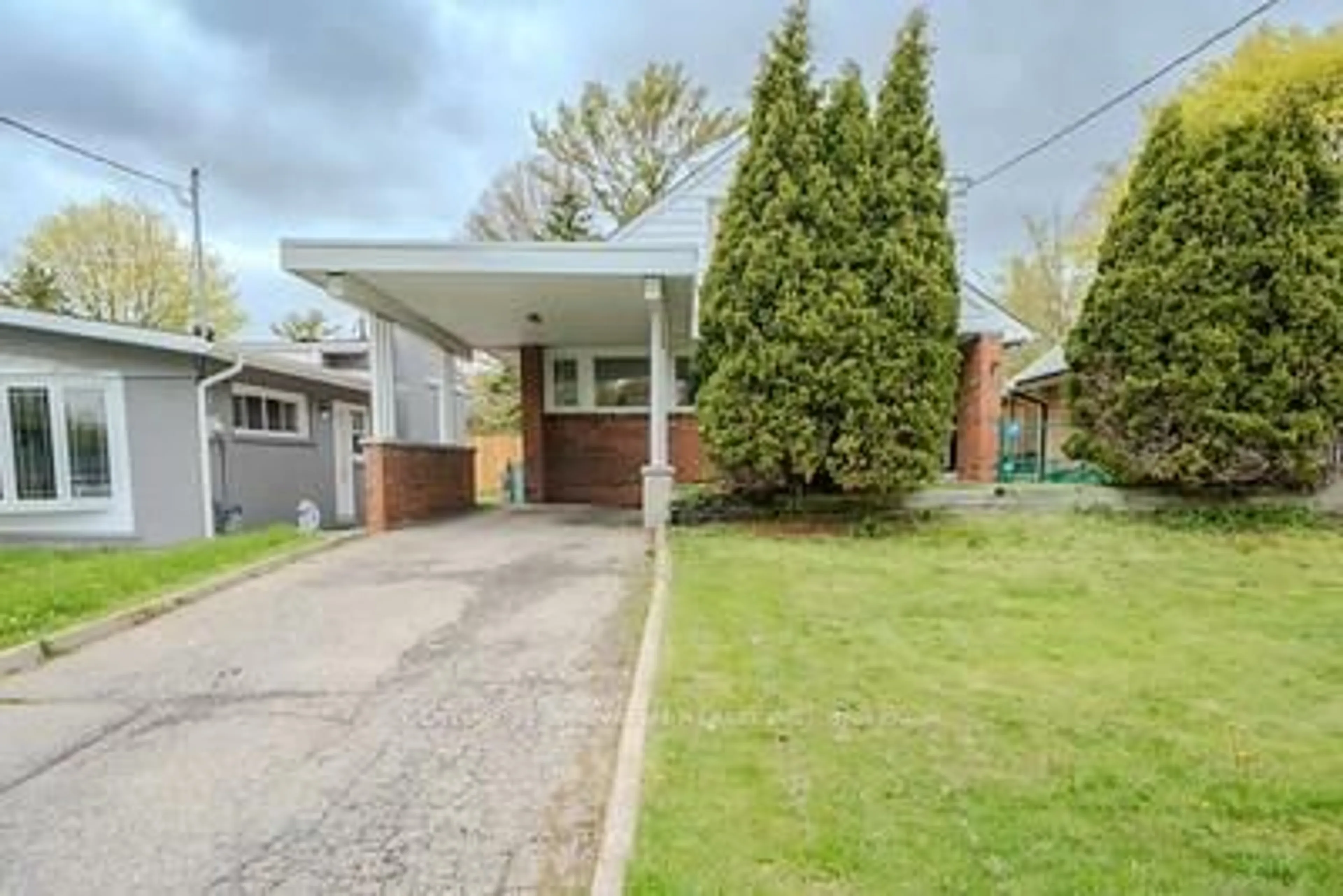 Unknown for 38 Deerfield Rd, Toronto Ontario M1K 4X1