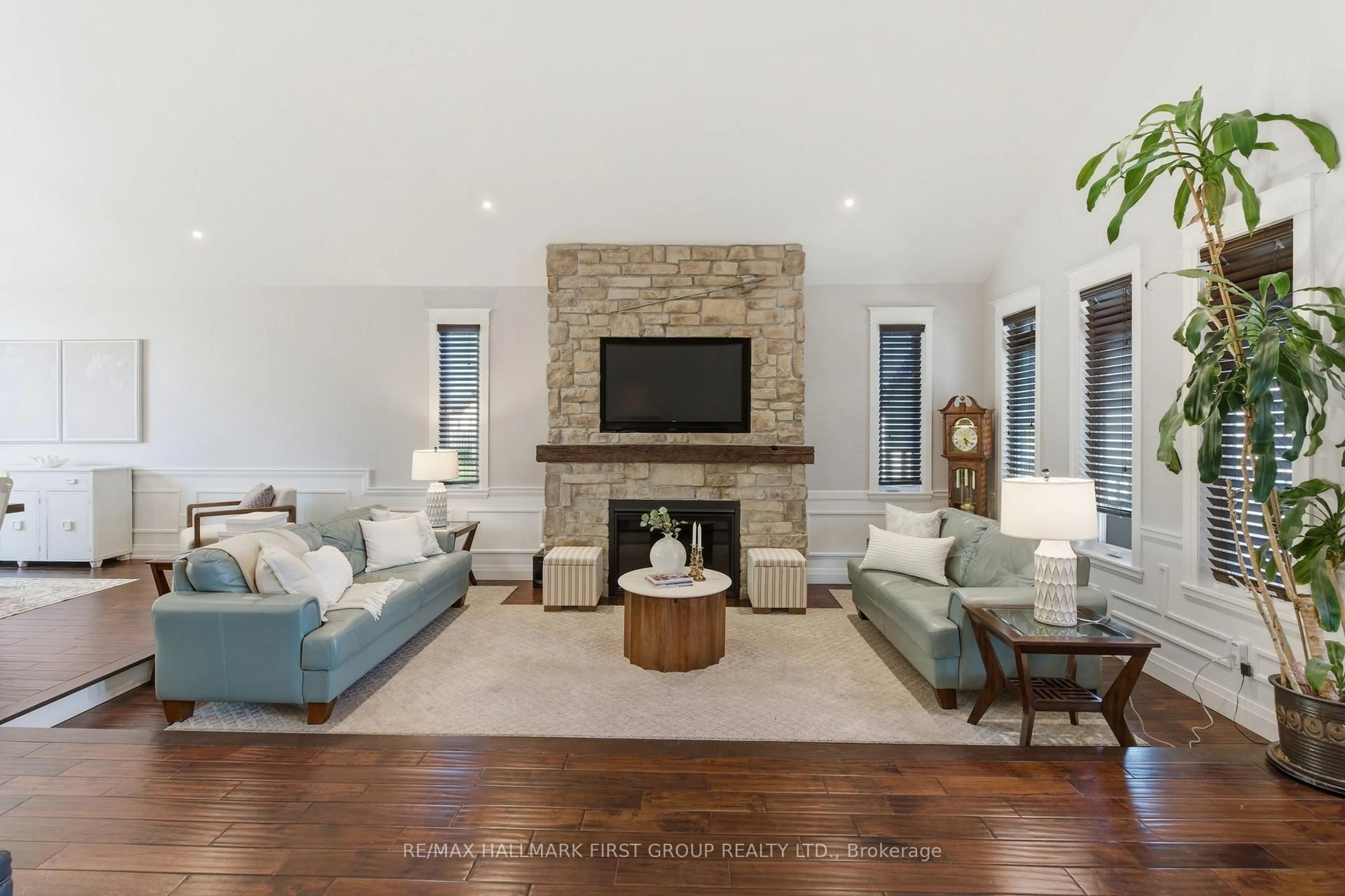 Living room with furniture, ceramic/tile floor for 53 Brown St, Clarington Ontario L1C 2R5