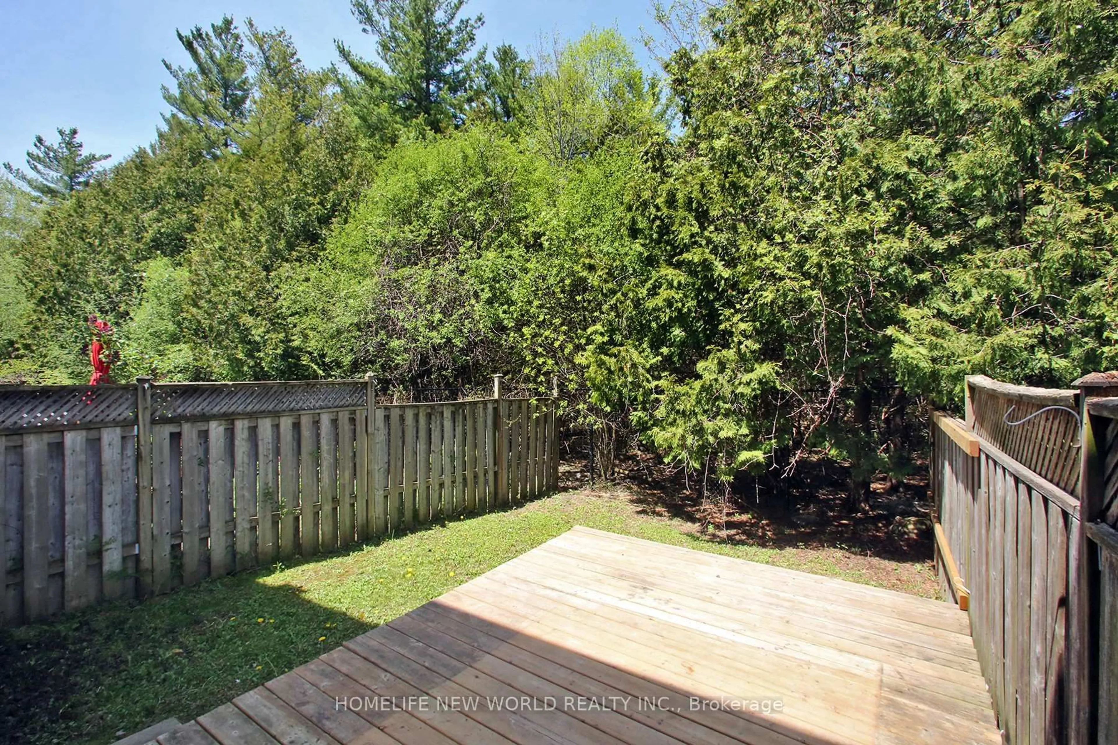 Patio, forest/trees view for 362 Strouds Lane, Pickering Ontario L1V 7J2
