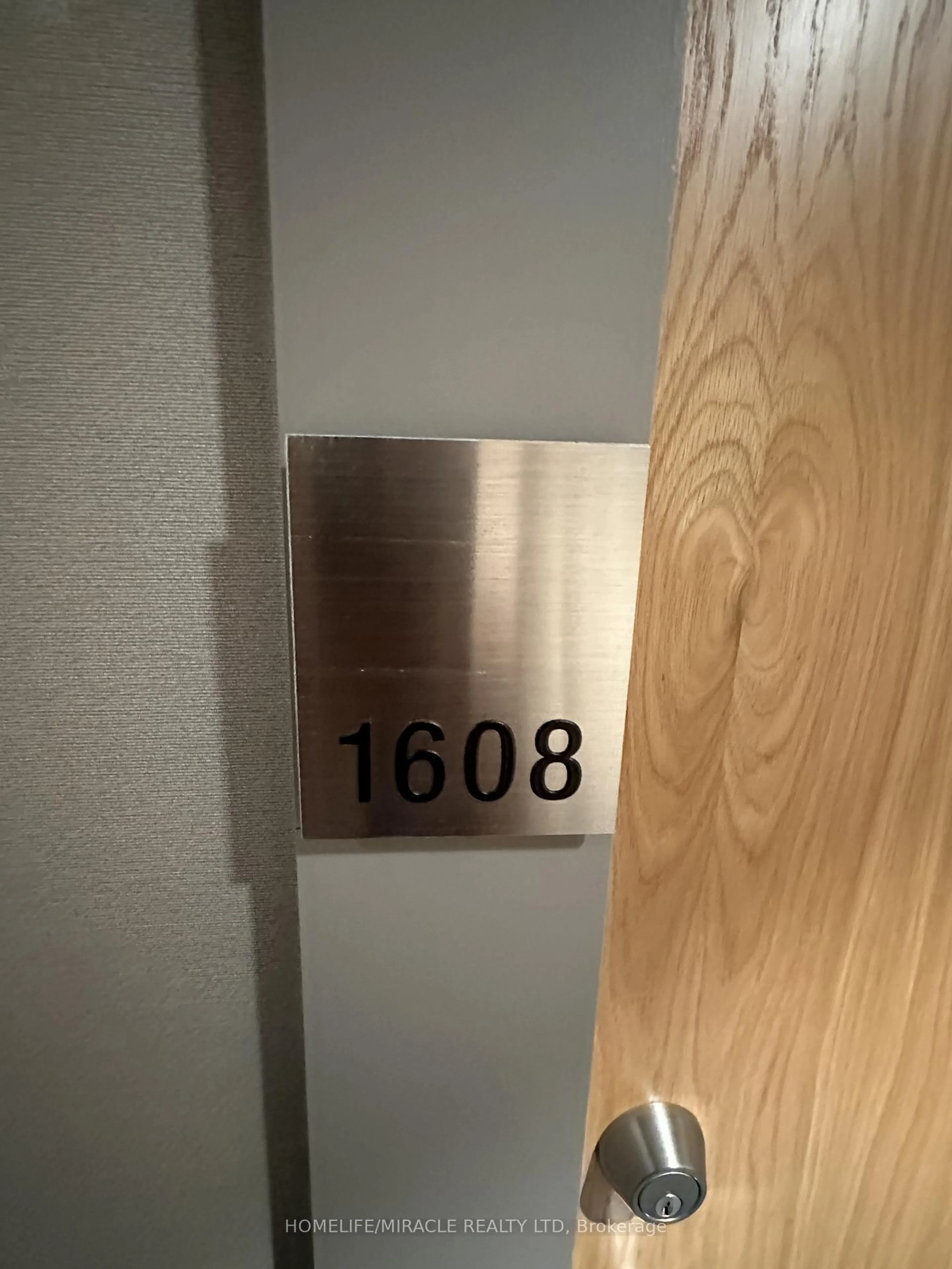 Unknown for 1455 Celebration Dr #1608, Pickering Ontario L1W 1L8