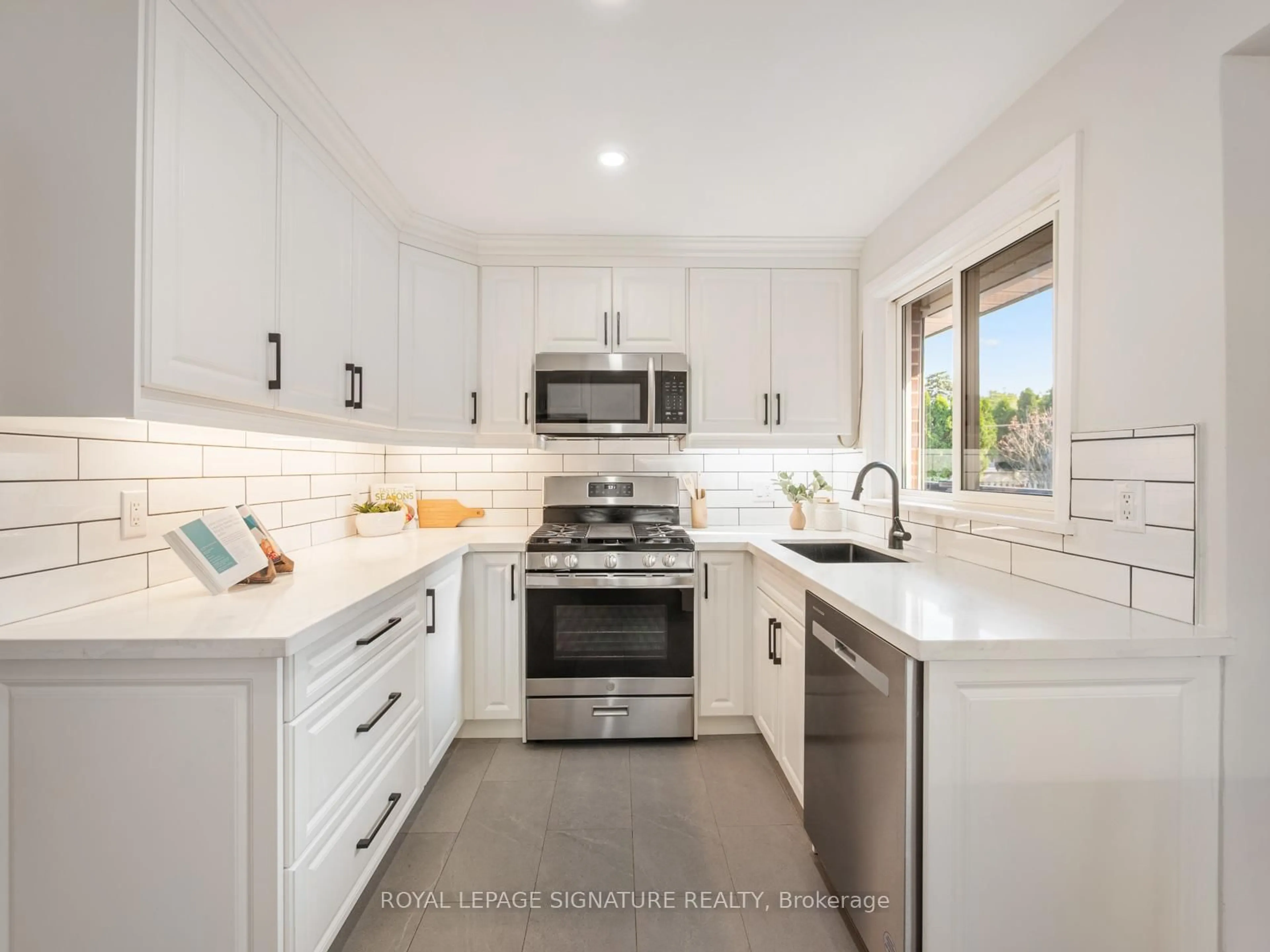 Contemporary kitchen, ceramic/tile floor for 31 Birchard St, Toronto Ontario M1T 1Z3
