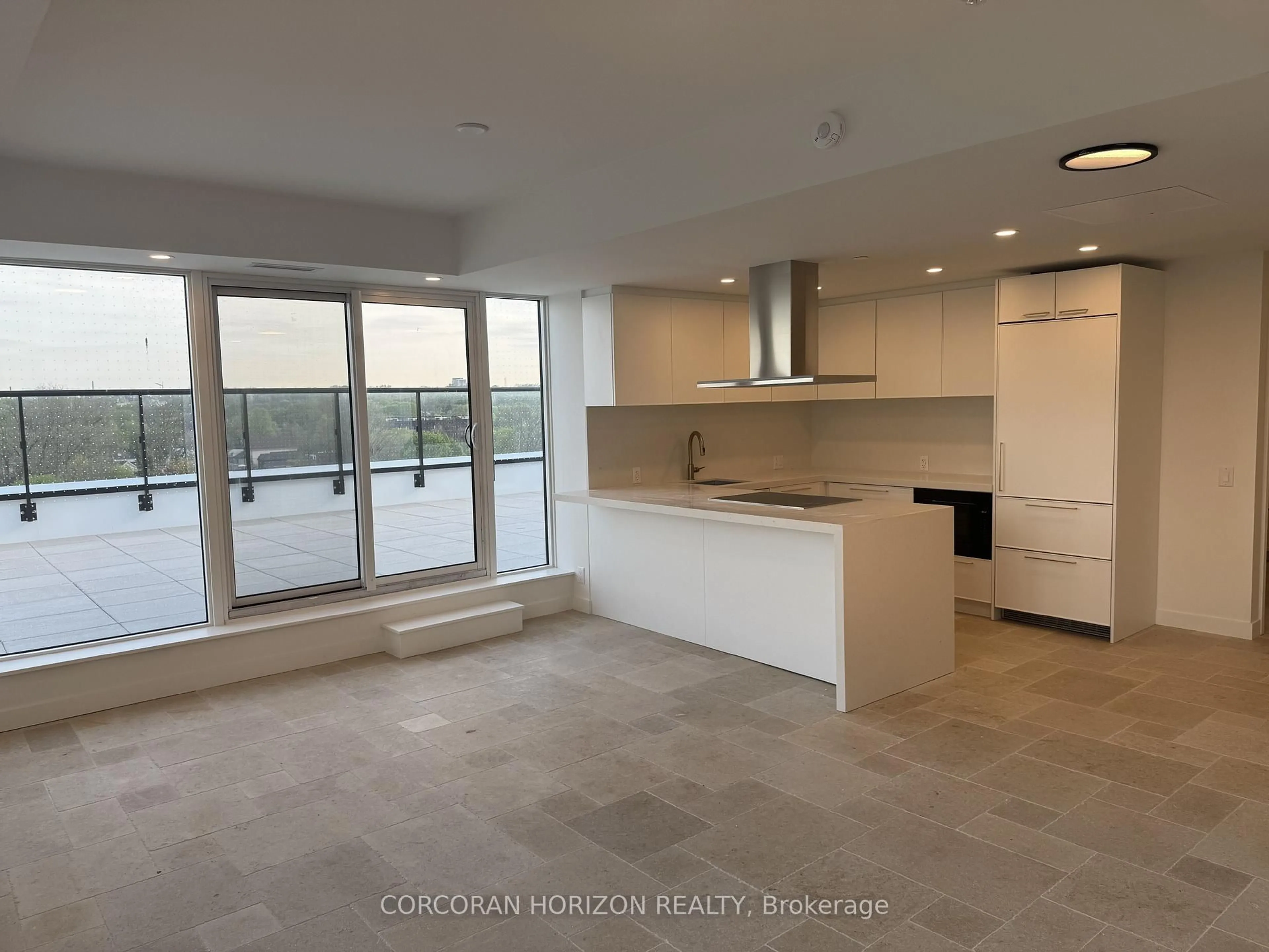 Open concept kitchen, ceramic/tile floor for 1050 Eastern Ave #819, Toronto Ontario M4L 0B7
