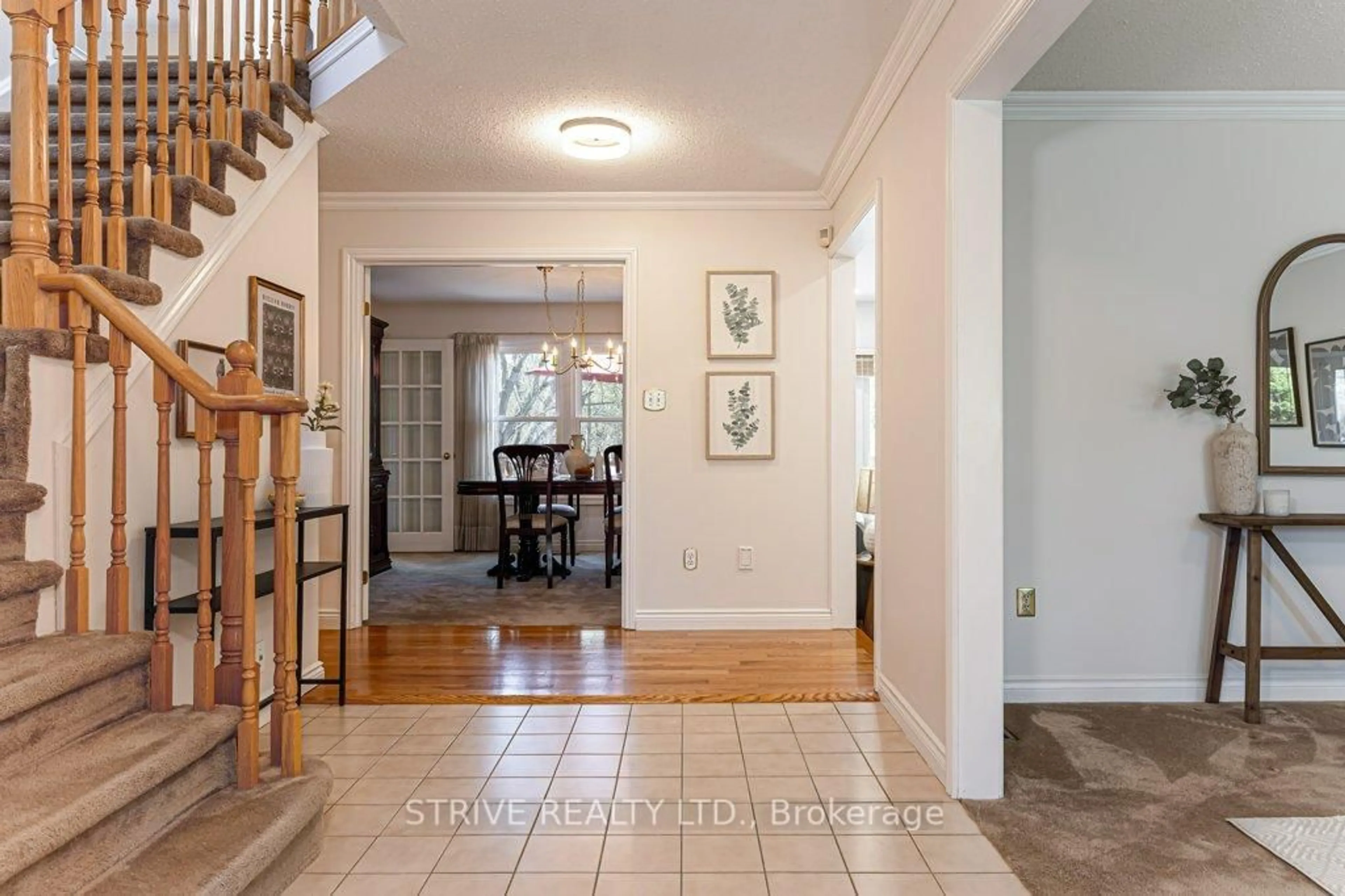 Indoor entryway for 59 Blackcreek Tr, Clarington Ontario L1E 1J9