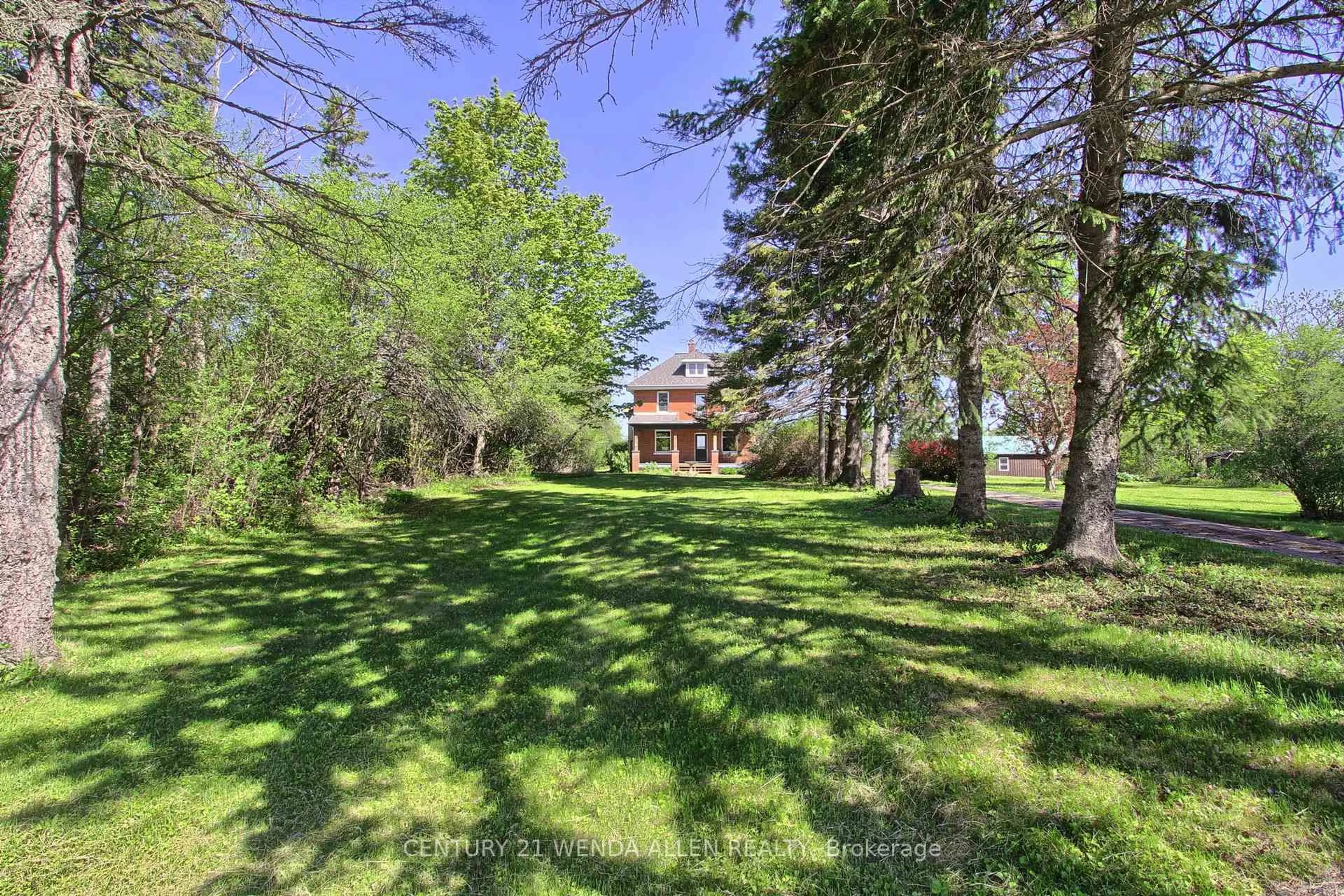 A pic from outside/outdoor area/front of a property/back of a property/a pic from drone, forest/trees view for 2090 Concession 9 Rd, Pickering Ontario L1Y 1A1