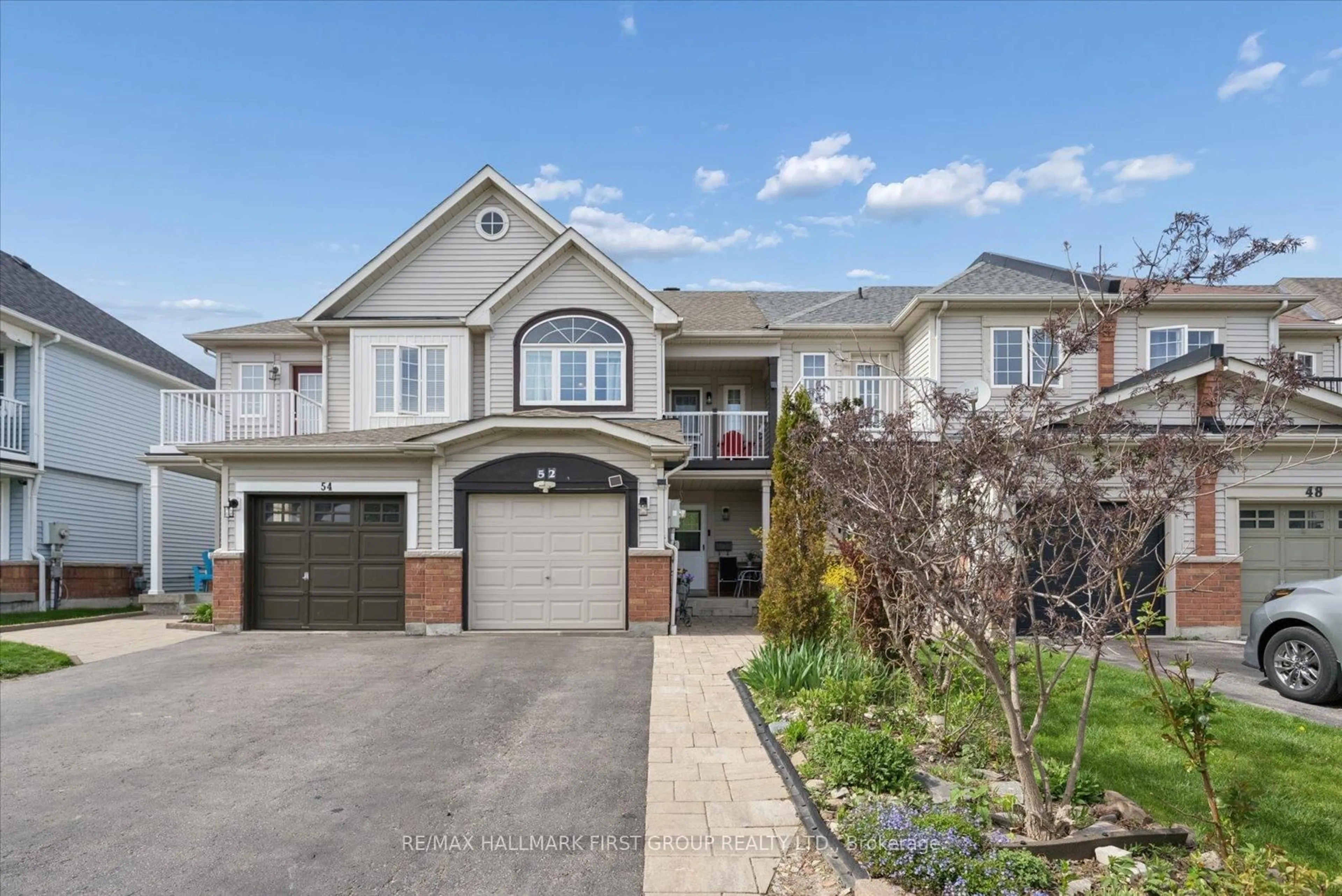 A pic from outside/outdoor area/front of a property/back of a property/a pic from drone, street for 52 Anchorage Ave, Whitby Ontario L1N 9P1