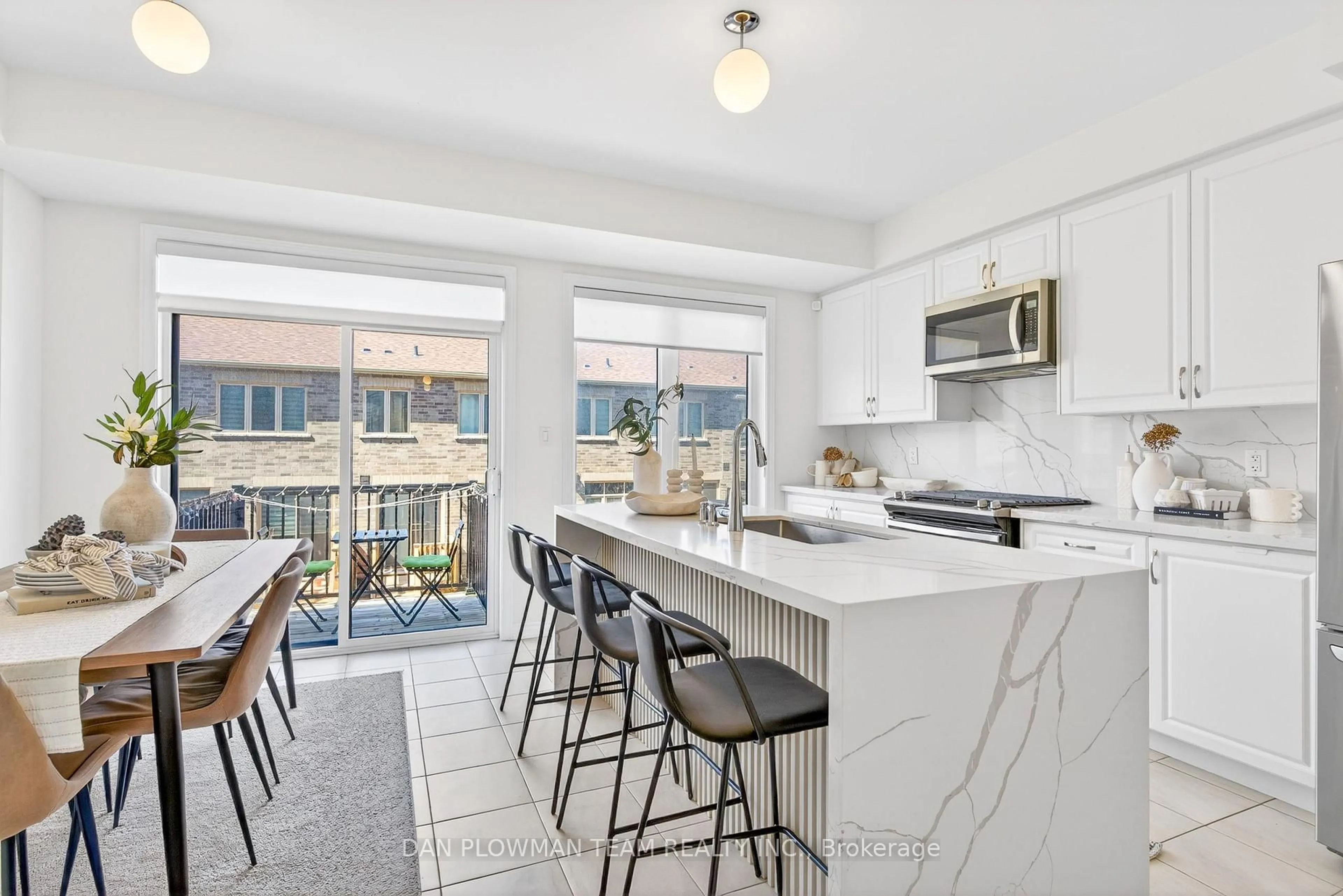 Open concept kitchen, ceramic/tile floor for 30 Hallmark Way, Whitby Ontario L1P 0K2