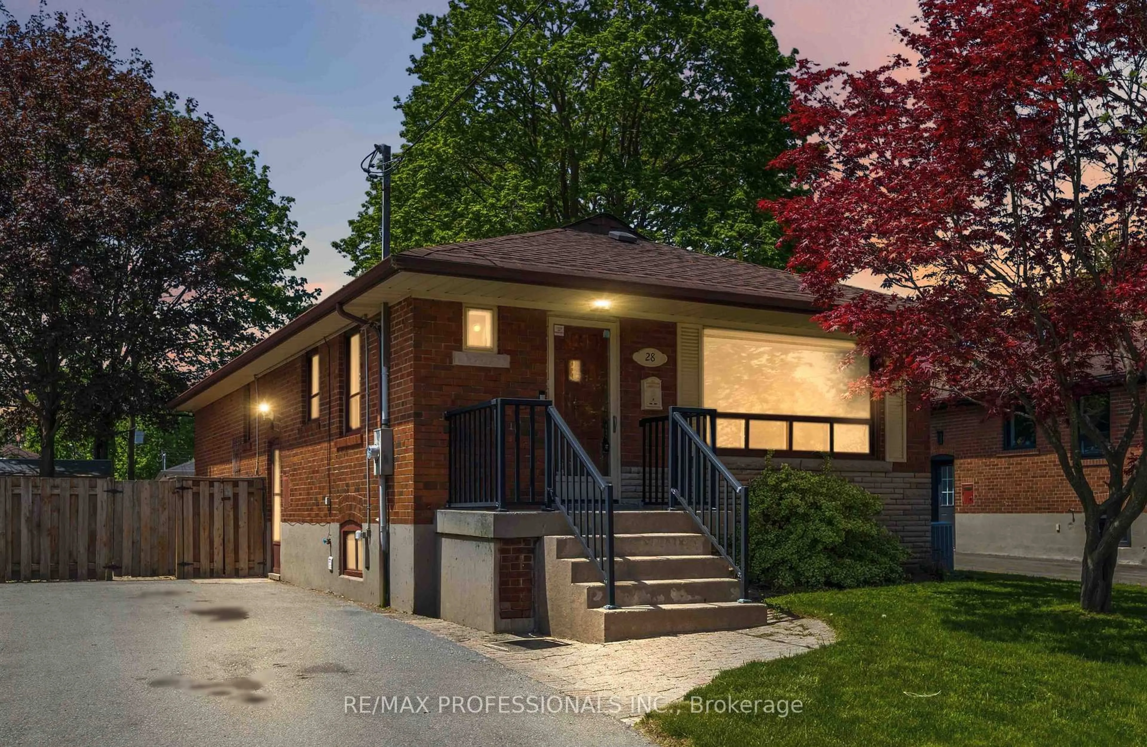 Home with brick exterior material, street for 28 Chandler Dr, Toronto Ontario M1G 1Z2