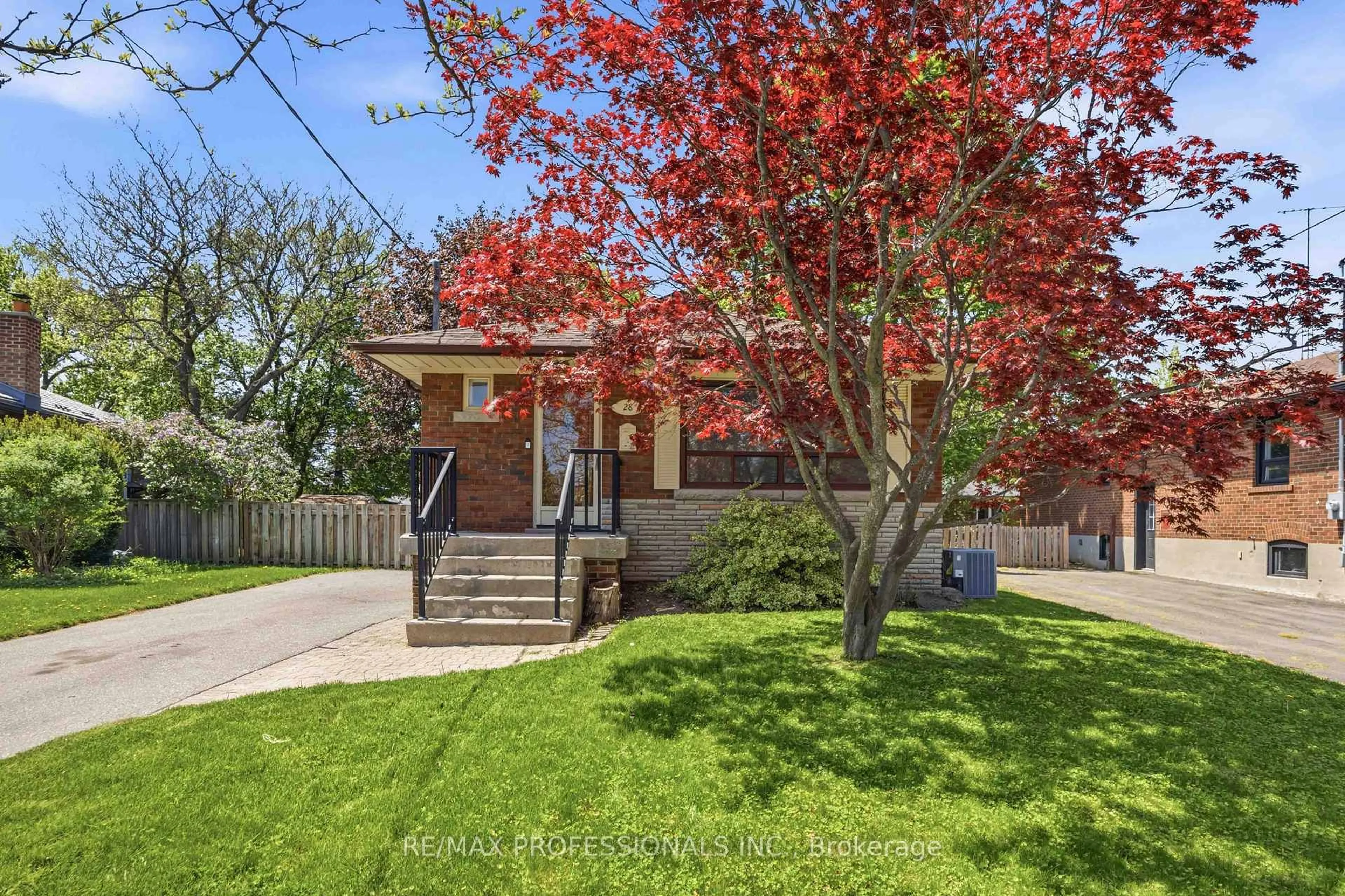 Home with brick exterior material, street for 28 Chandler Dr, Toronto Ontario M1G 1Z2