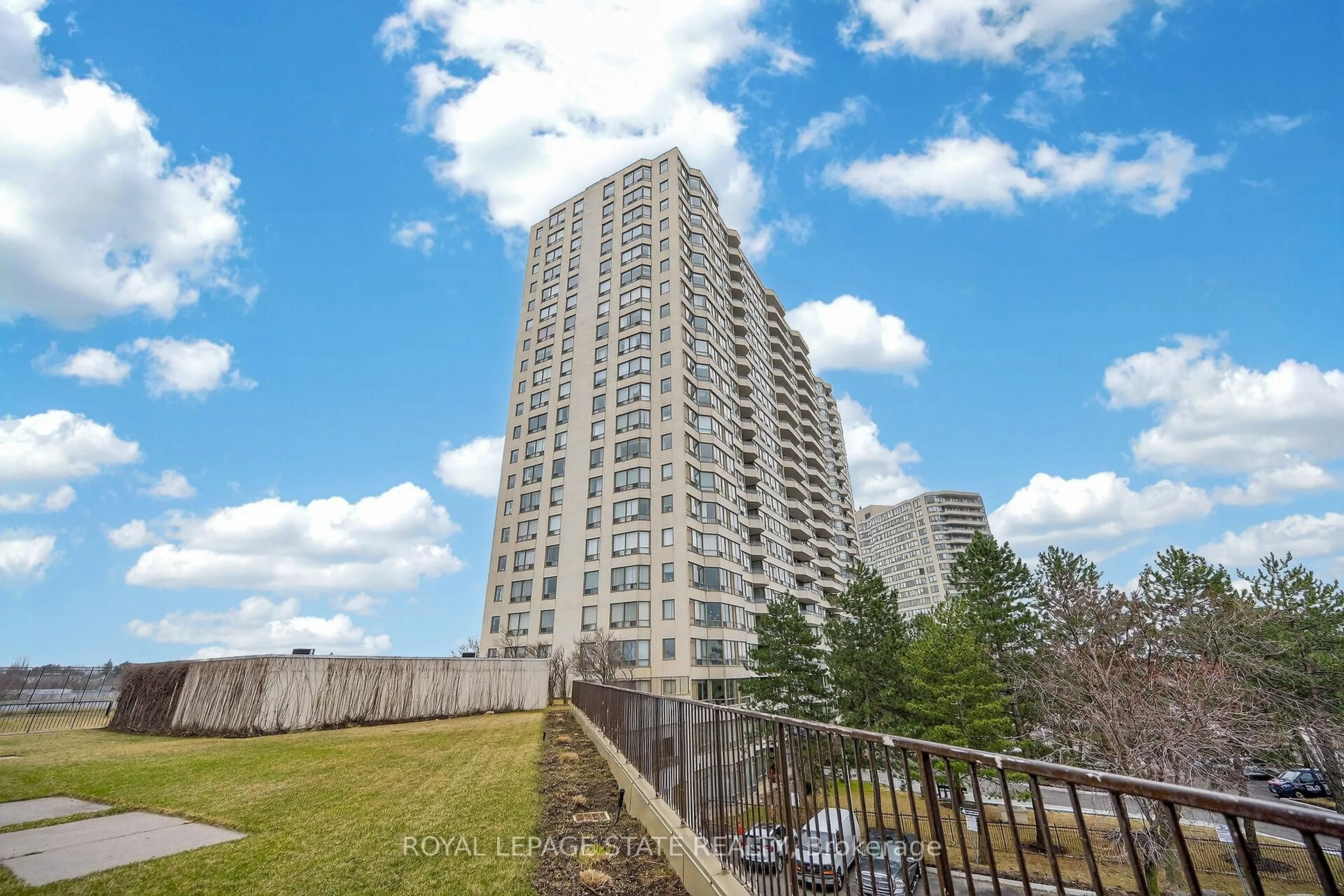 Unknown for 3 Greystone Walk Dr #1918, Toronto Ontario M1K 5J4