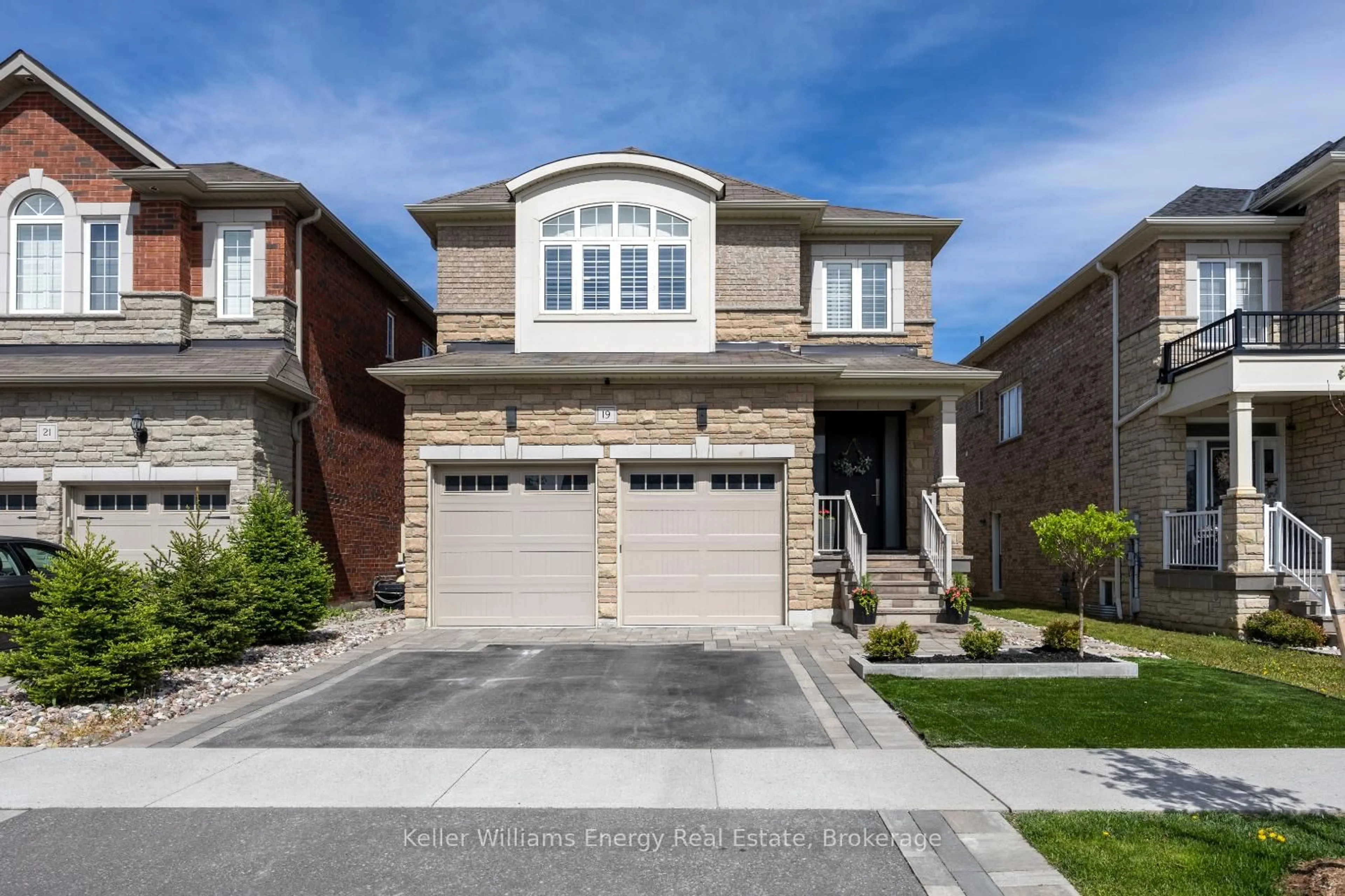 Home with brick exterior material, street for 19 St Augustine Dr, Whitby Ontario L1M 0L7