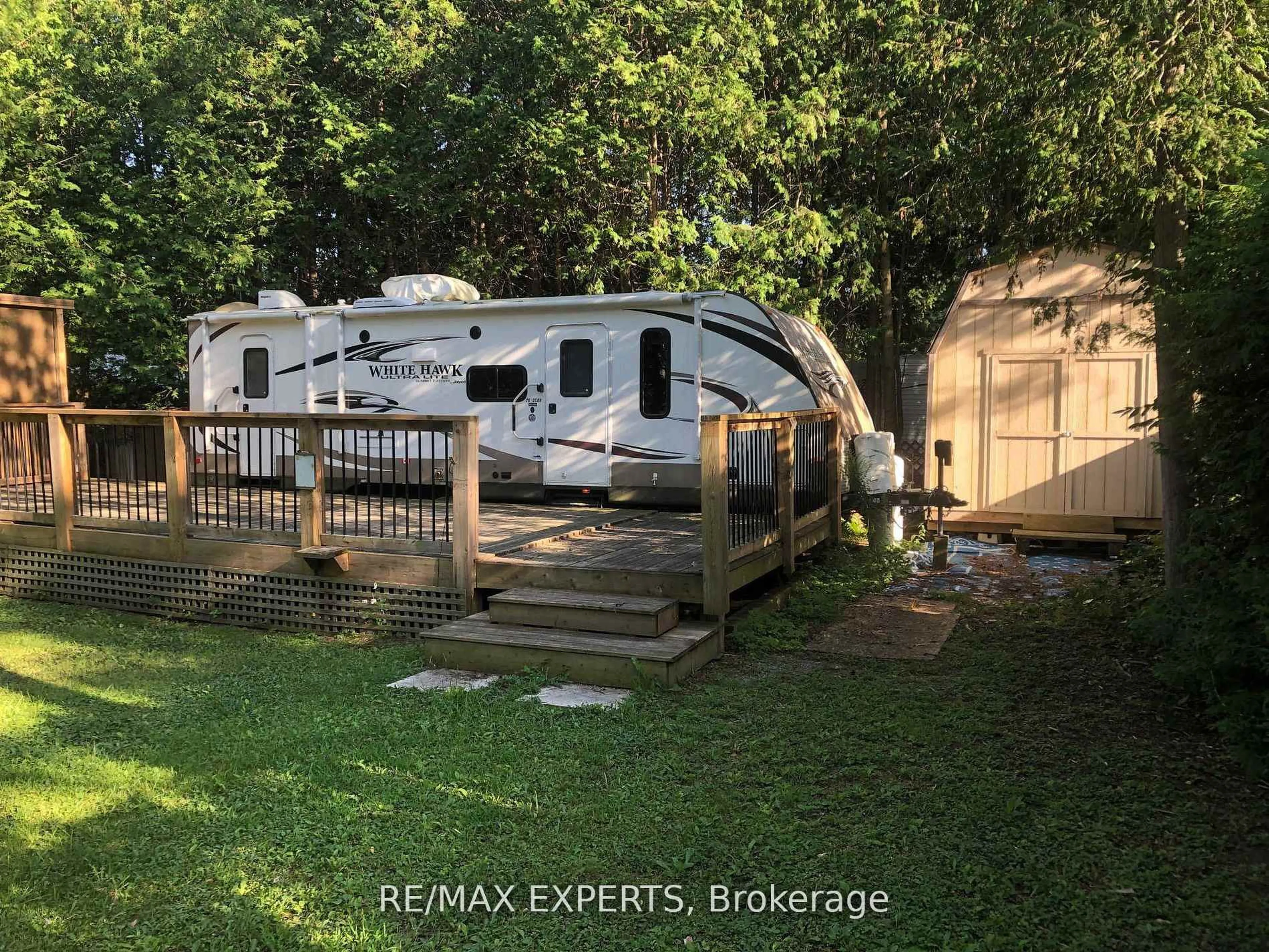 A pic from outside/outdoor area/front of a property/back of a property/a pic from drone, street for 4739 Cedar Valley Rd, Clarington Ontario L0B 1M0