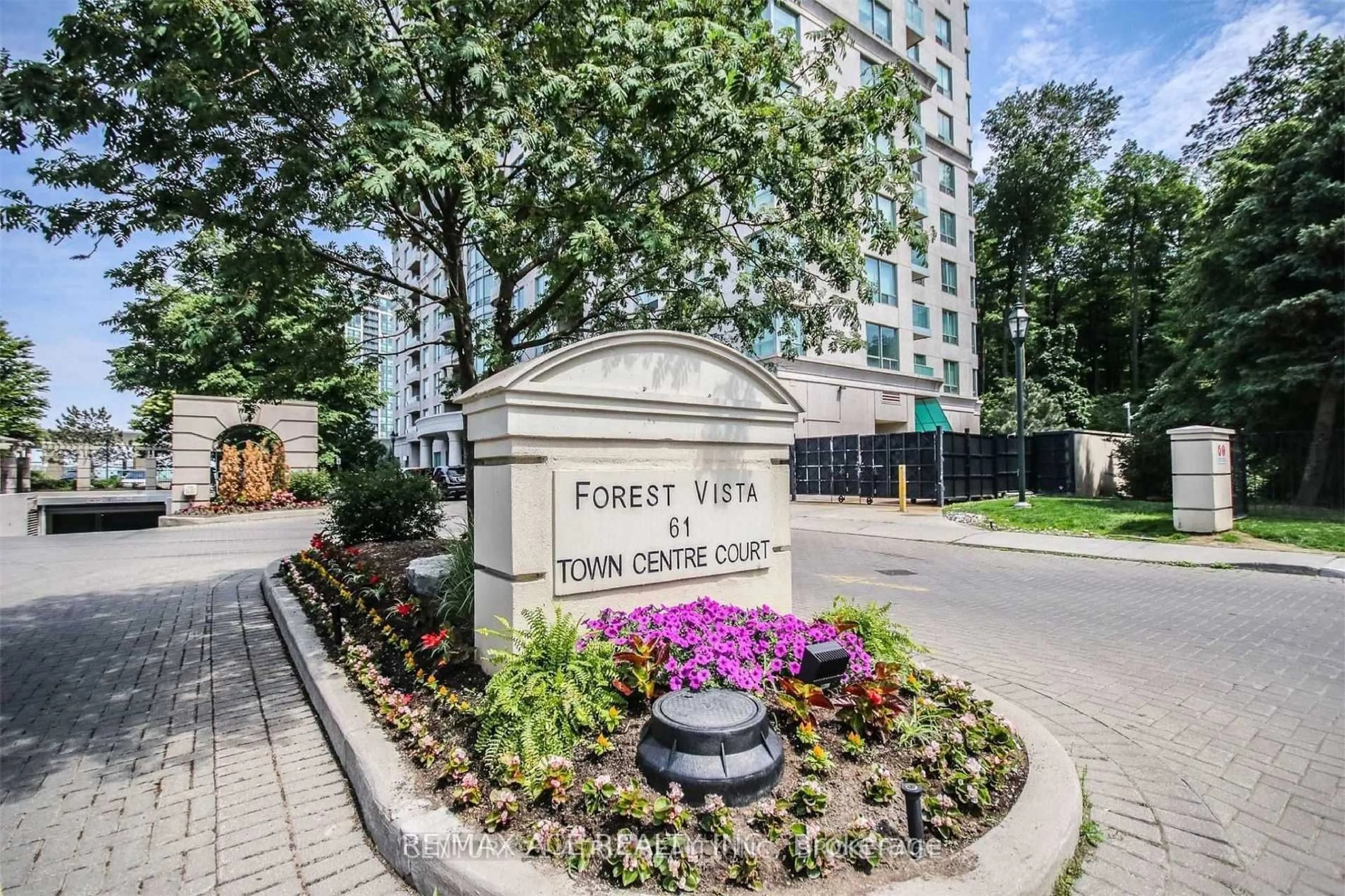 Unknown for 61 Town Centre Crt #210, Toronto Ontario M1P 5C5