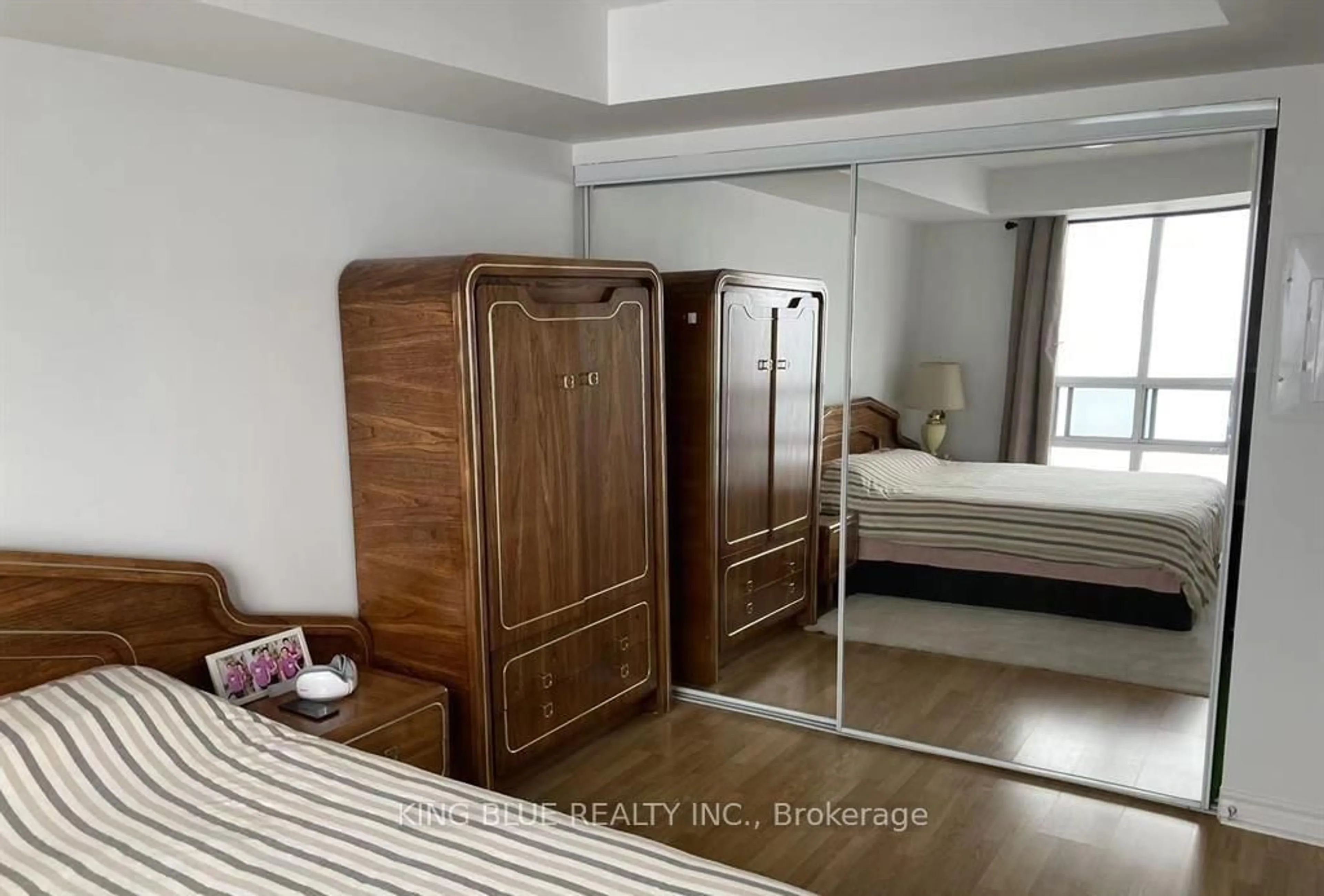 A pic of a room for 18 Mondeo Dr #1340, Toronto Ontario M1P 5C8