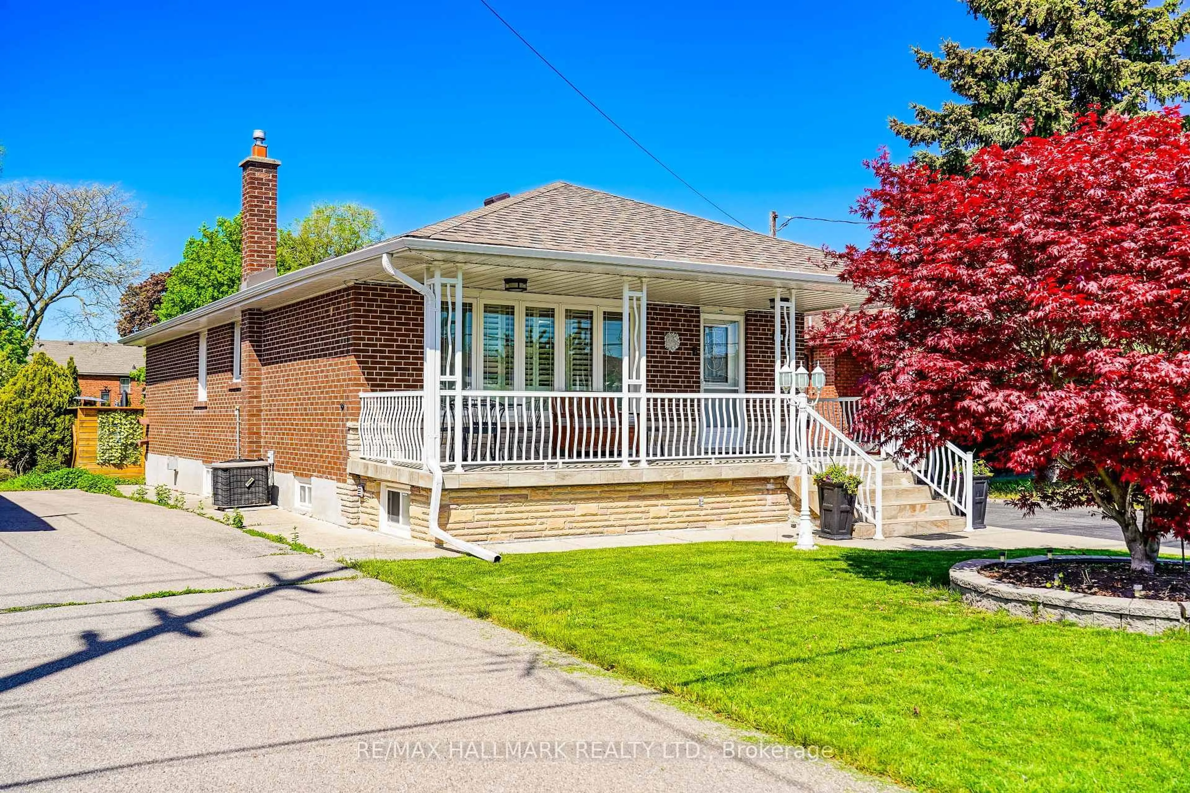 Home with brick exterior material, street for 20 Elinor Ave, Toronto Ontario M1R 3H2