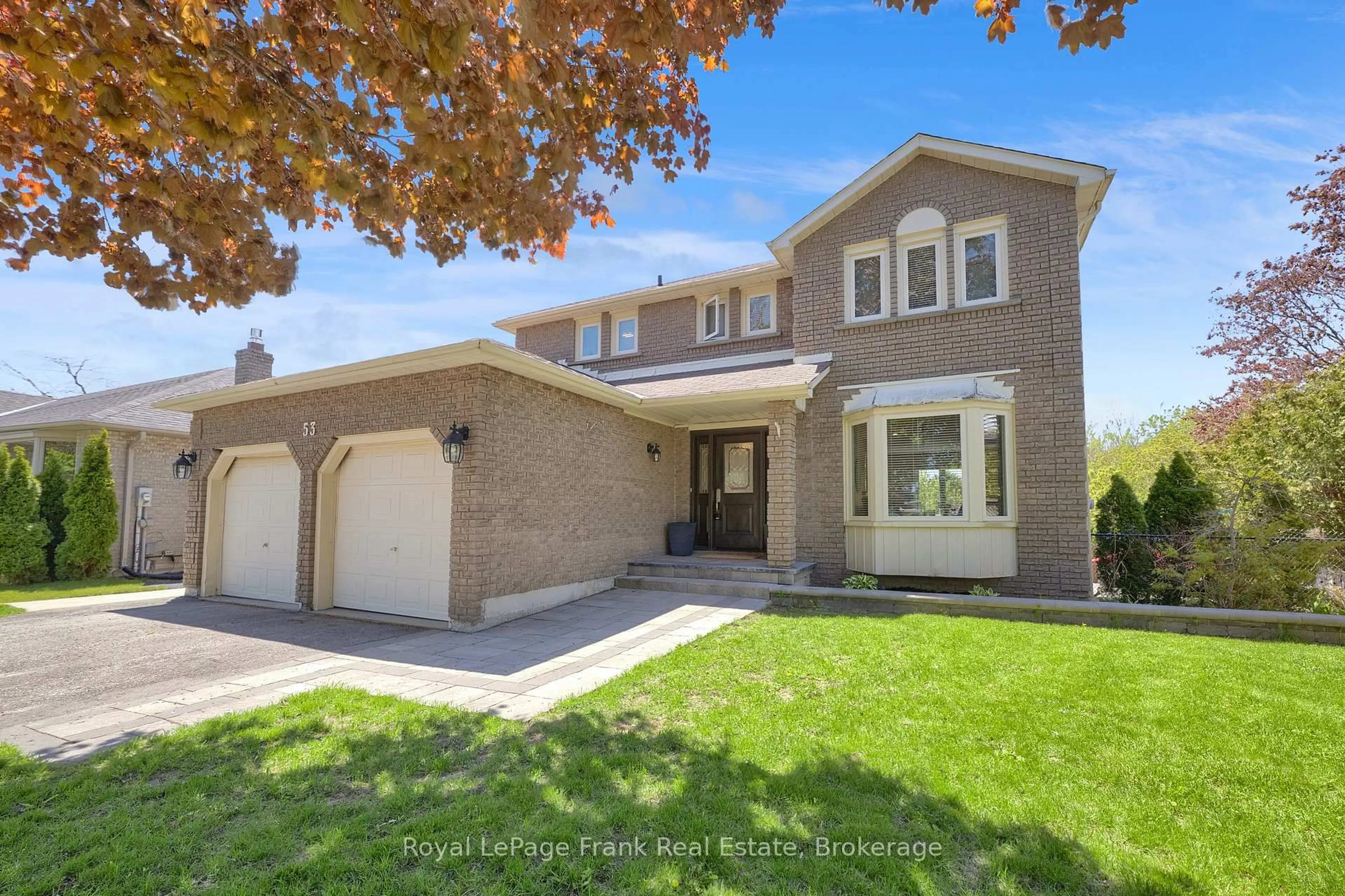 Home with brick exterior material, street for 53 Pinedale Cres, Clarington Ontario L1E 1C7