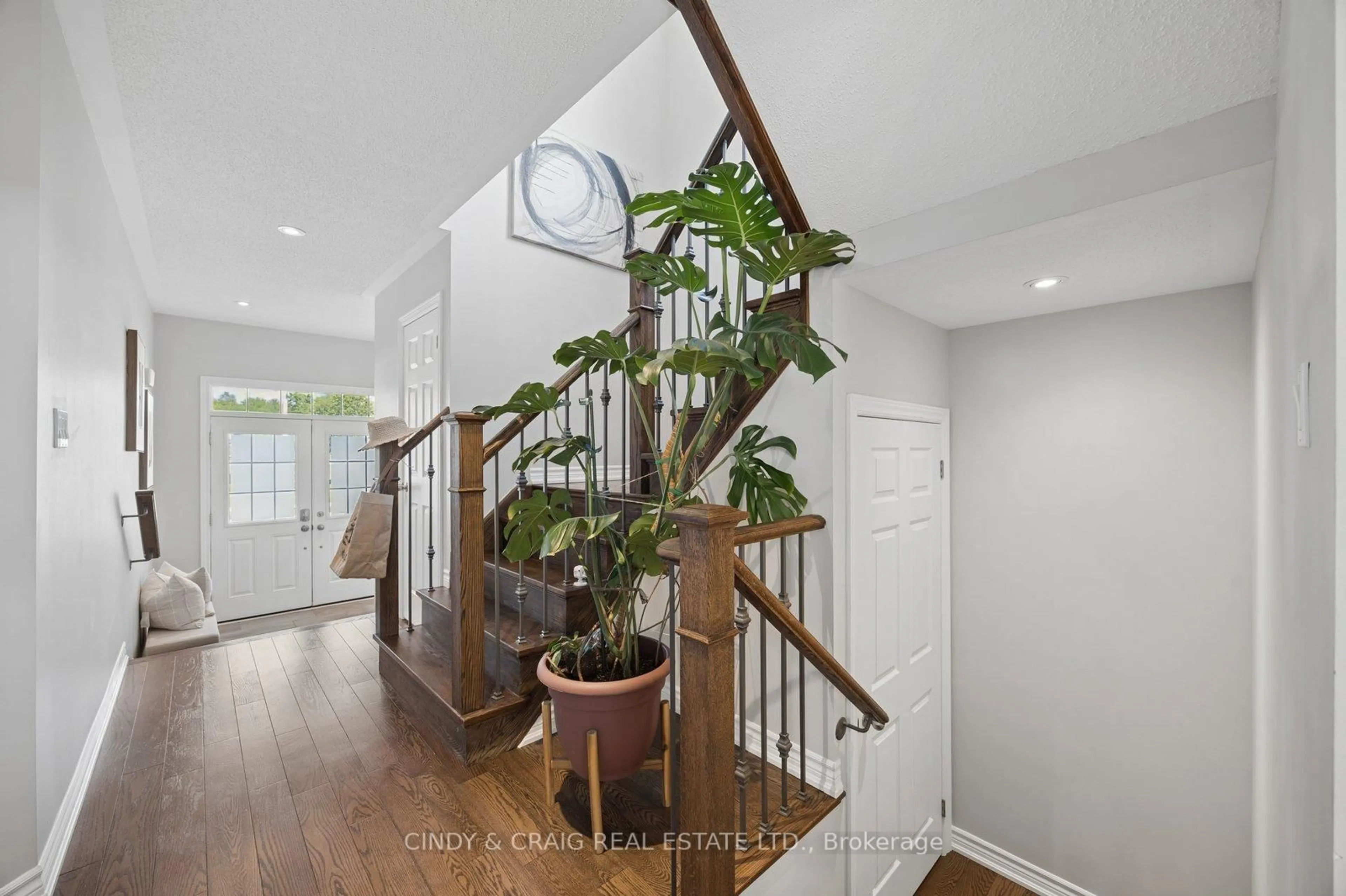 Indoor entryway for 54 Arthur Trewin St, Clarington Ontario L1E 0G5