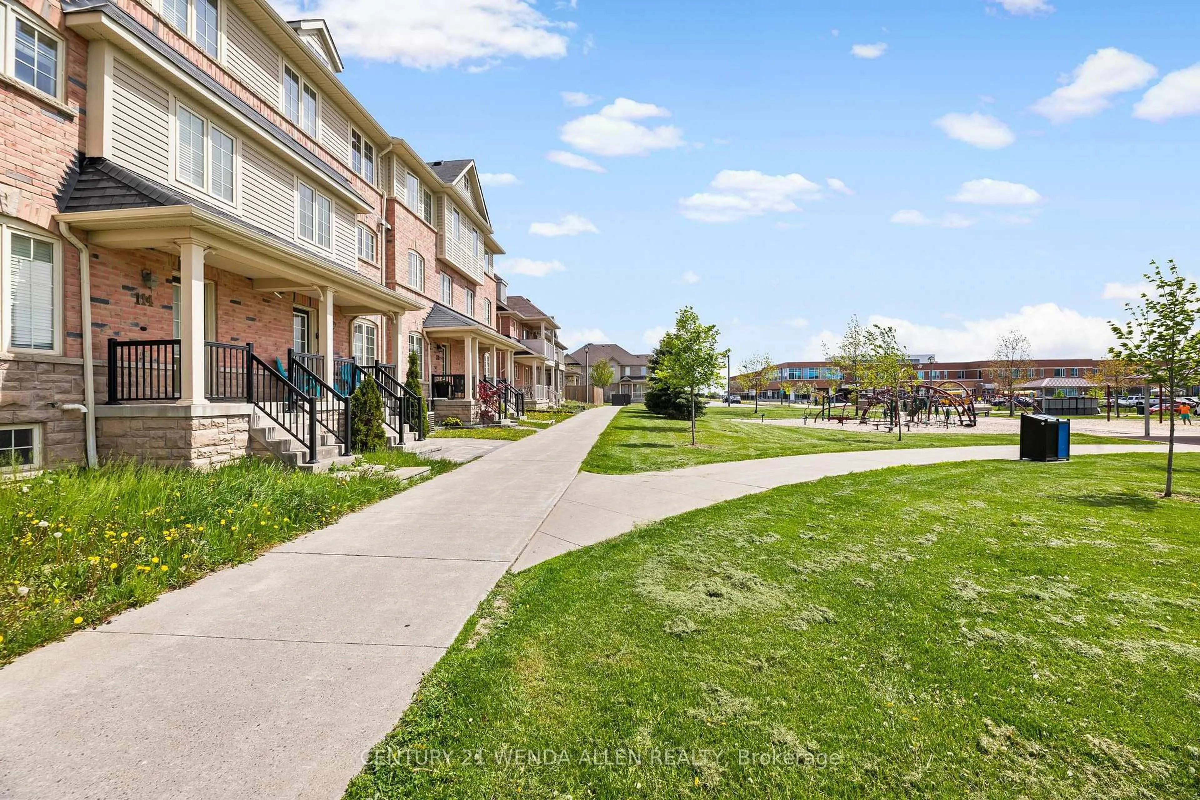 Patio, unknown for 112 Goss Lane, Ajax Ontario L1Z 0K9