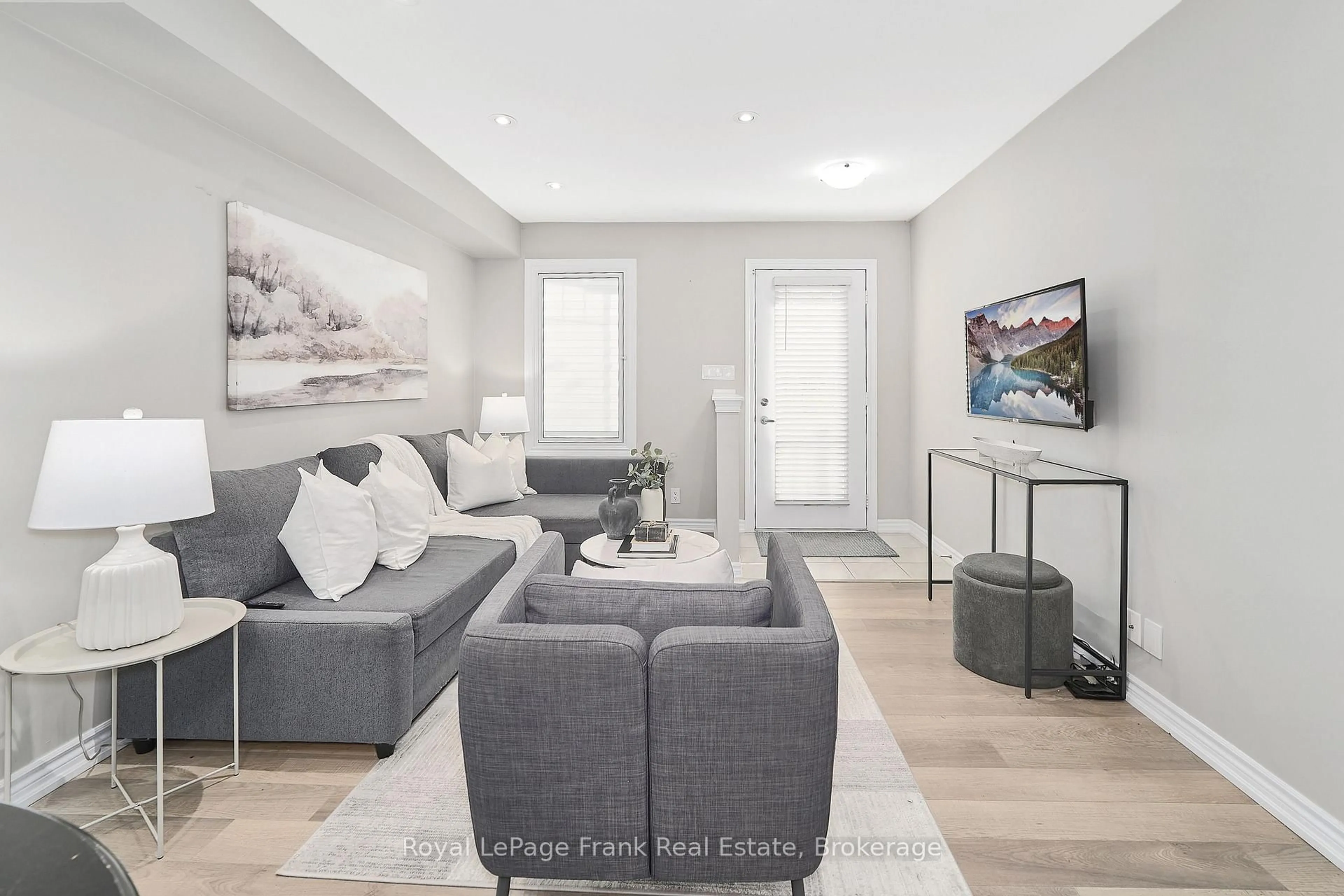 Living room with furniture, unknown for 2500 Hill Rise Crt #127, Oshawa Ontario L1L 0M6