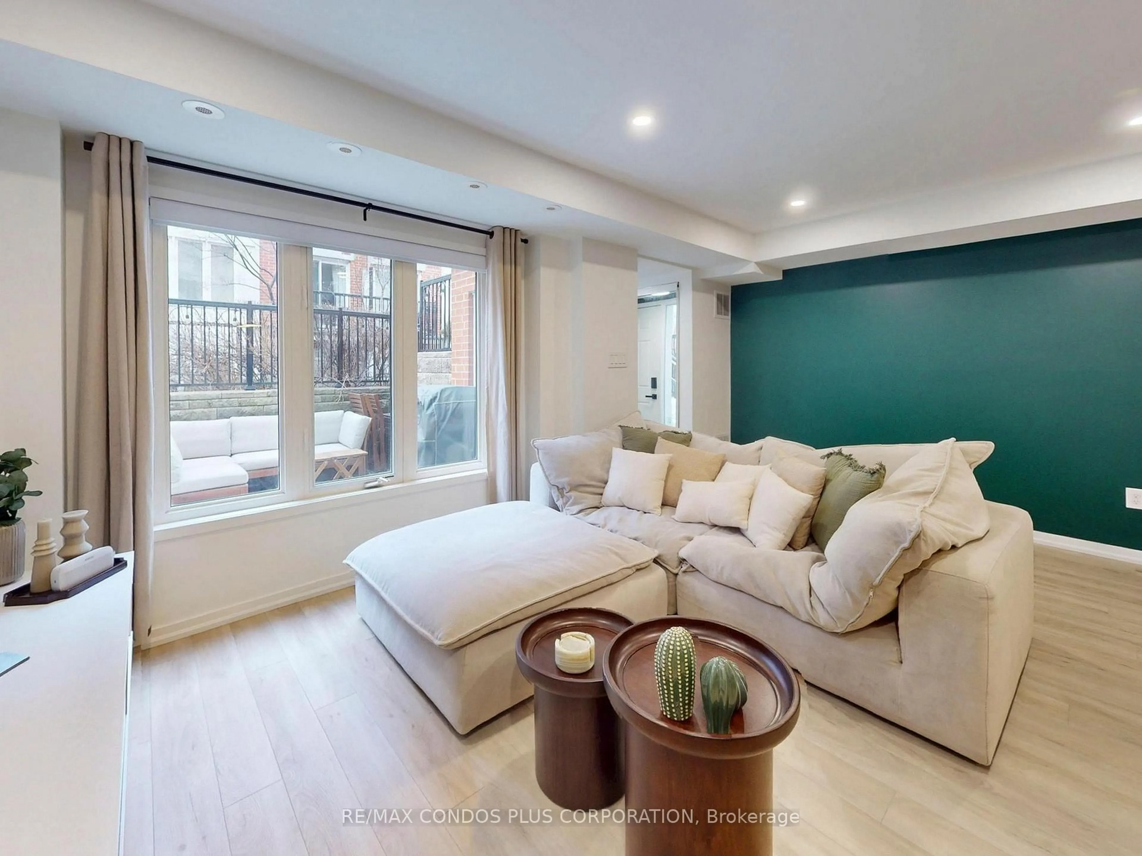 Living room with furniture, unknown for 29 Florence Wyle Lane #38, Toronto Ontario M4M 3E7