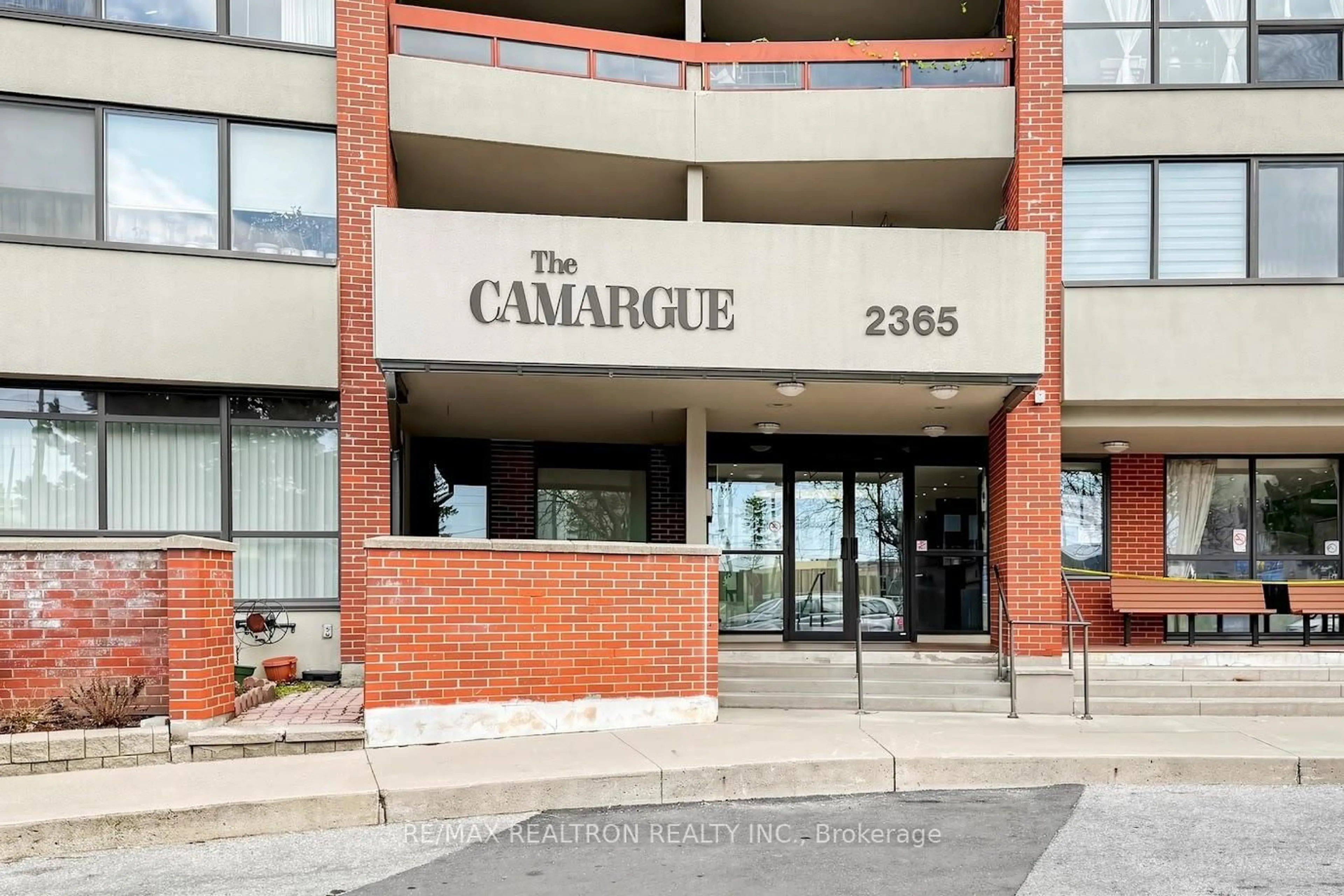 Unknown for 2365 Kennedy Rd #505, Toronto Ontario M1T 3S6