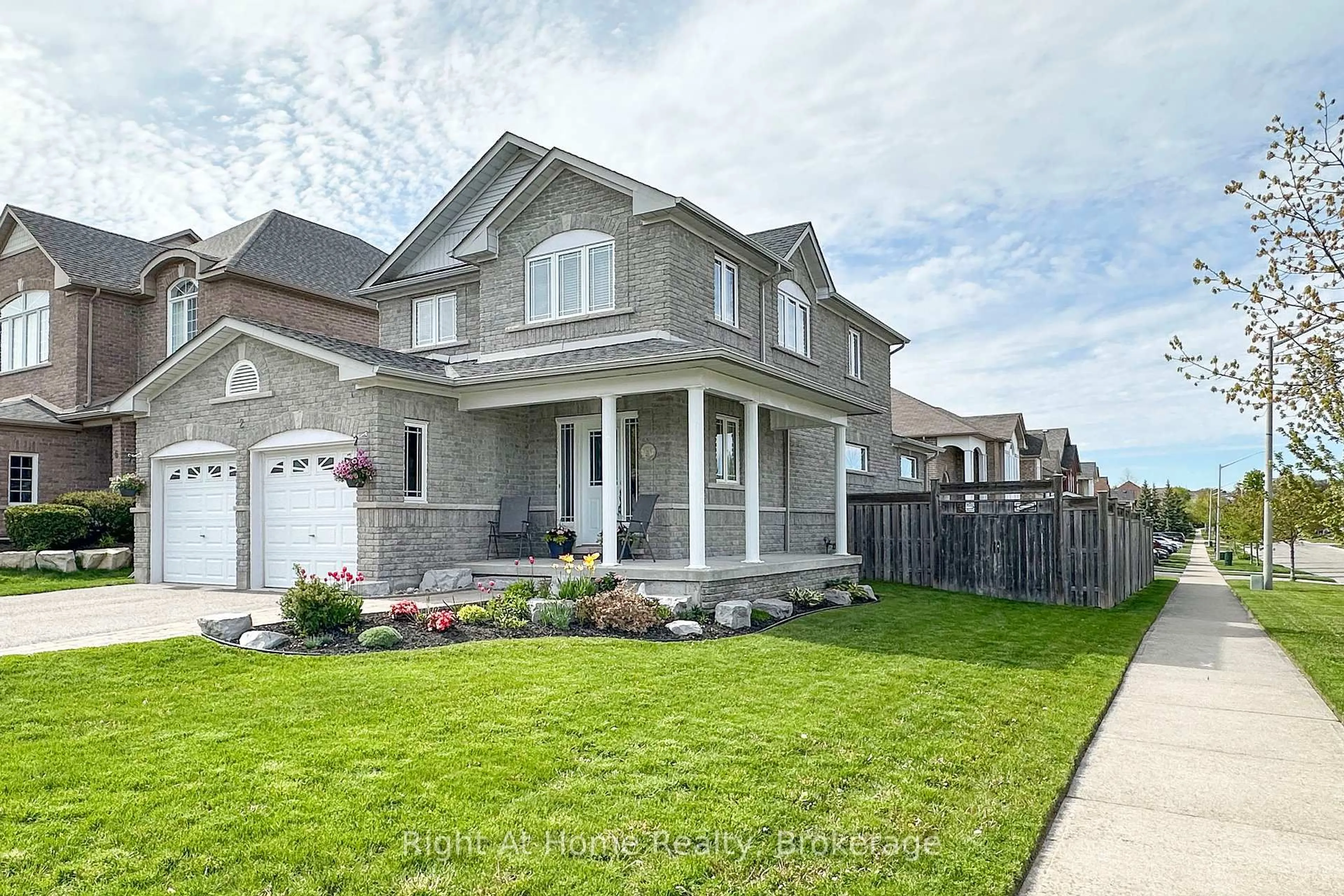 Home with vinyl exterior material, street for 2 Cousins St, Clarington Ontario L1E 3K4